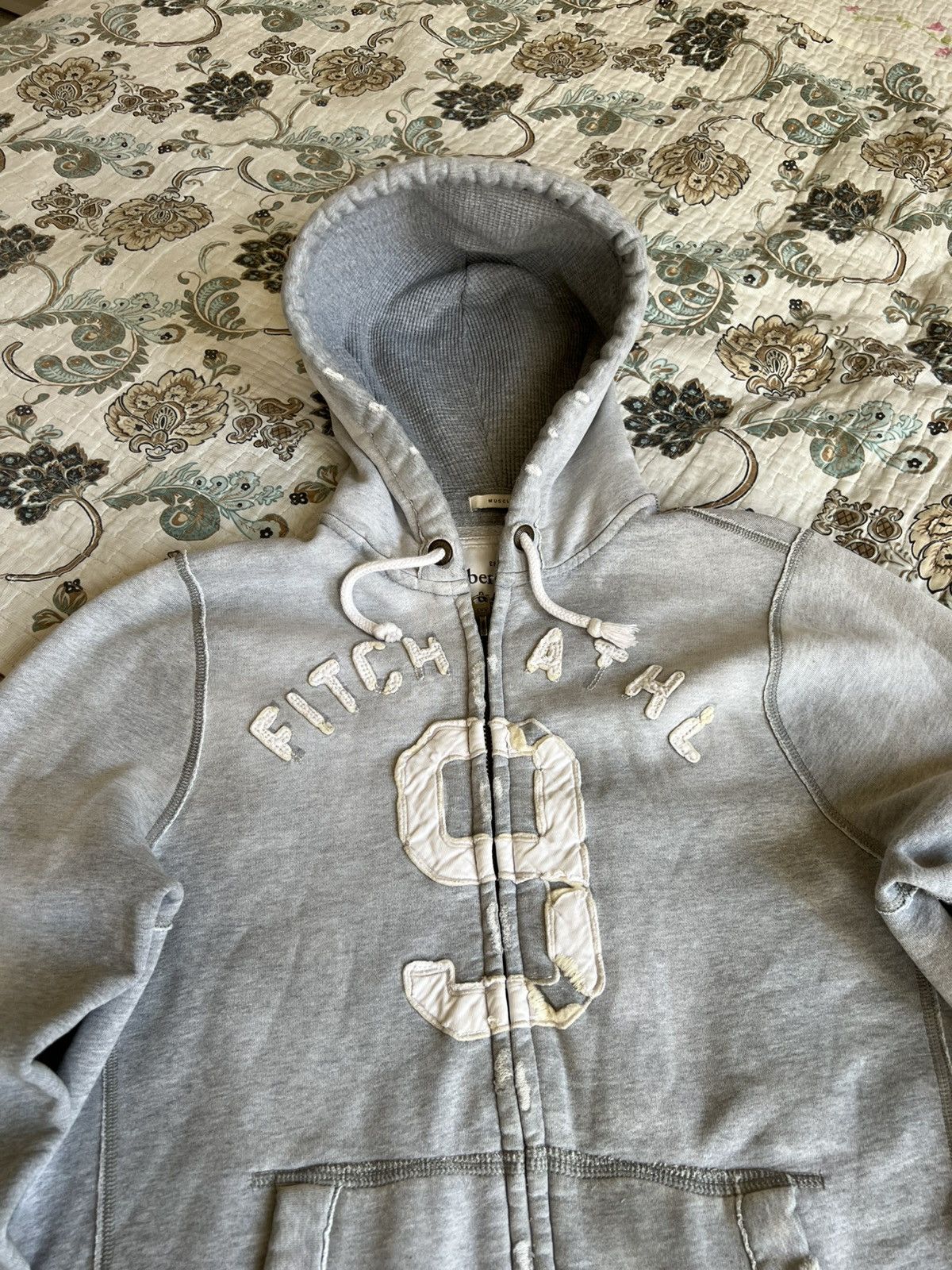 Abercrombie & Fitch Crazy Vintage Abercrombie & Fitch Faux Fur distressed Zip Size US XL / EU 56 / 4 - 5 Thumbnail
