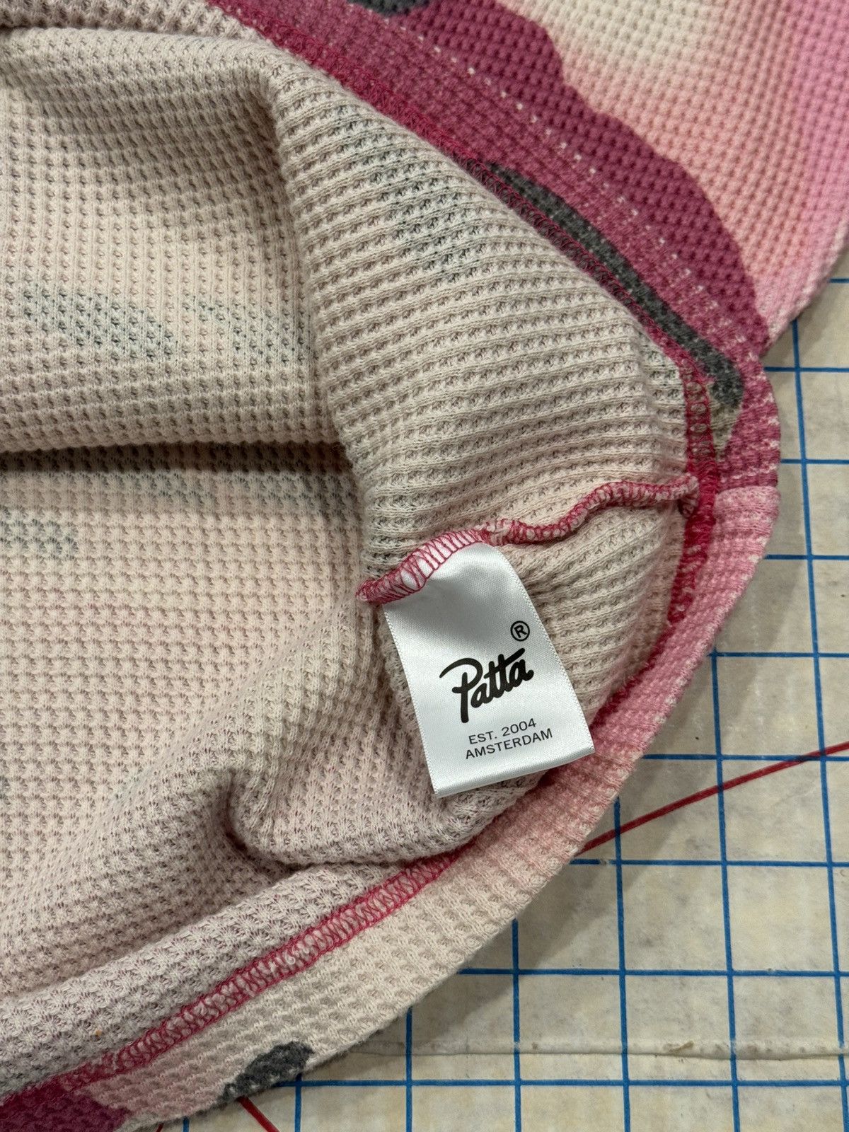 Patta NWT Patta Amsterdam Pink Camo Thermal Long Sleeve Mens XL Size US XL / EU 56 / 4 - 7 Thumbnail