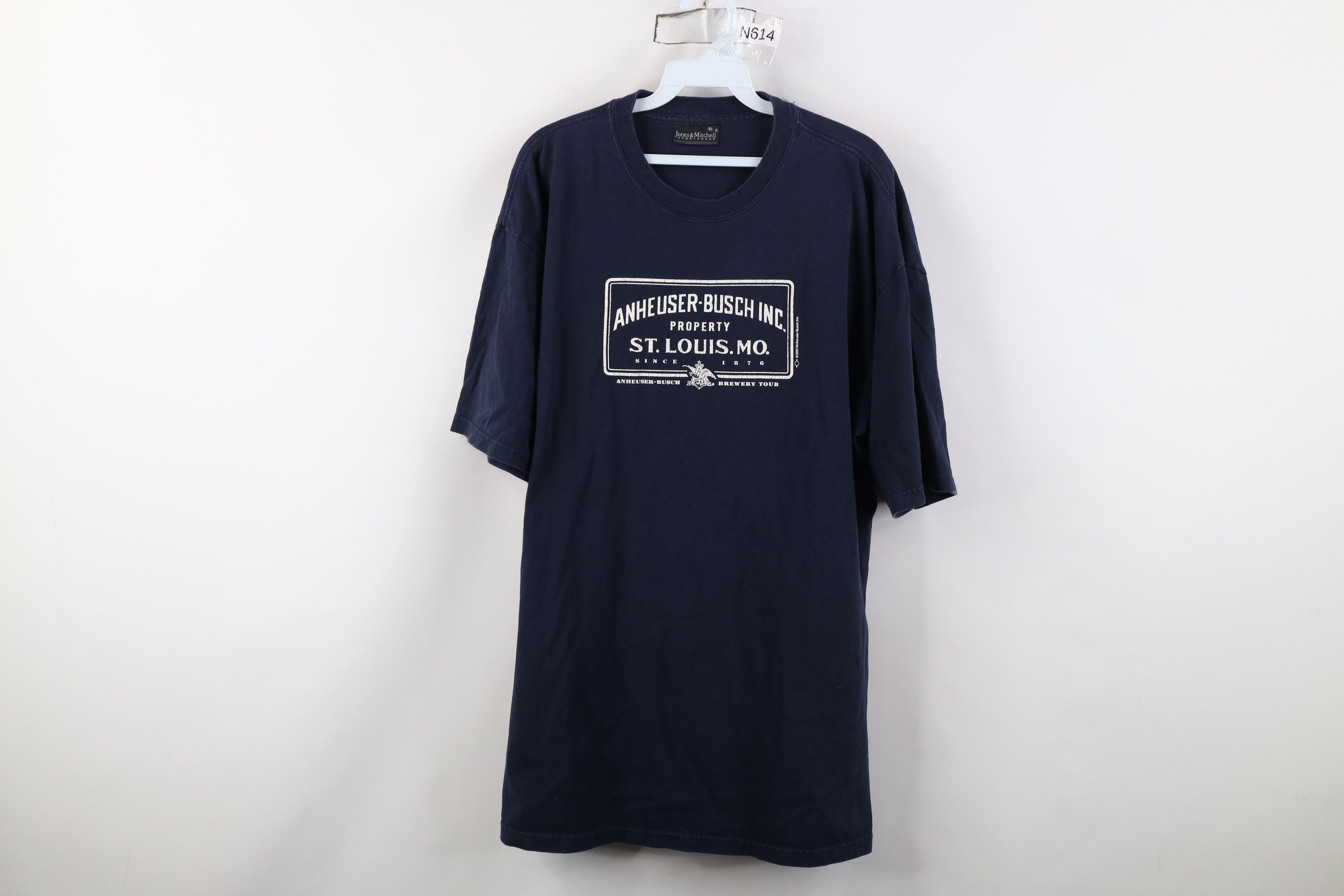 Vintage Vintage Y2K 2001 Anheuser Busch Budweiser Beer T-Shirt USA Size US XL / EU 56 / 4 - 1 Thumbnail