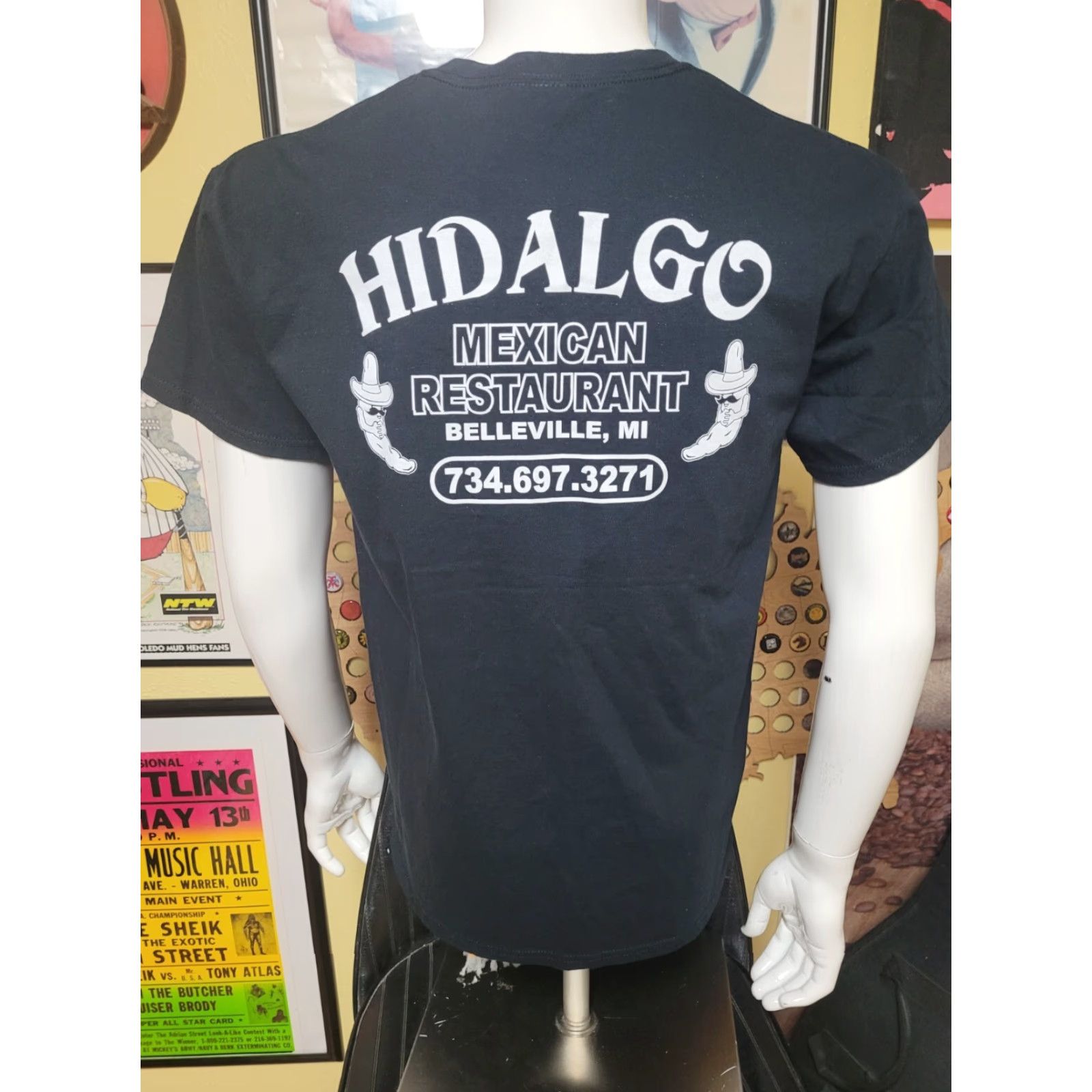 Gildan VINTAGE Hidalgo Mexican Restaurant Belleview MI T Shirt Medium Nice Size US M / EU 48-50 / 2 - 3 Thumbnail