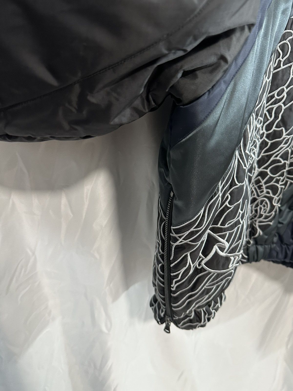 Who Decides War Who Decides War Bomber Jacket Size US L / EU 52-54 / 3 - 13 Thumbnail