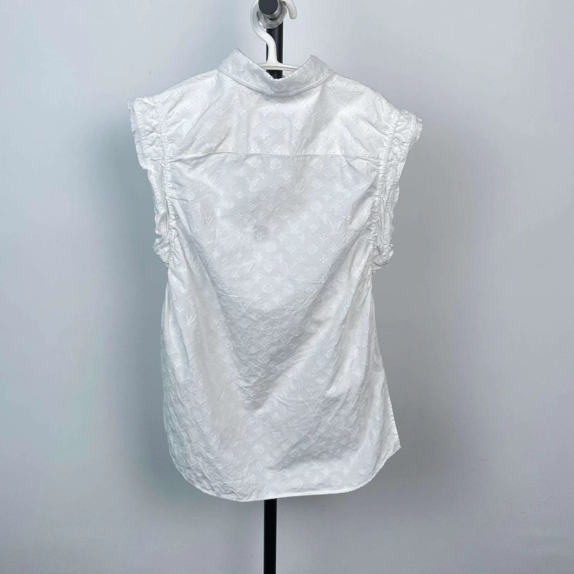 Louis Vuitton LV all over print embroidered drawstring shirt 34 Size XS / US 0-2 / IT 36-38 - 2 Thumbnail