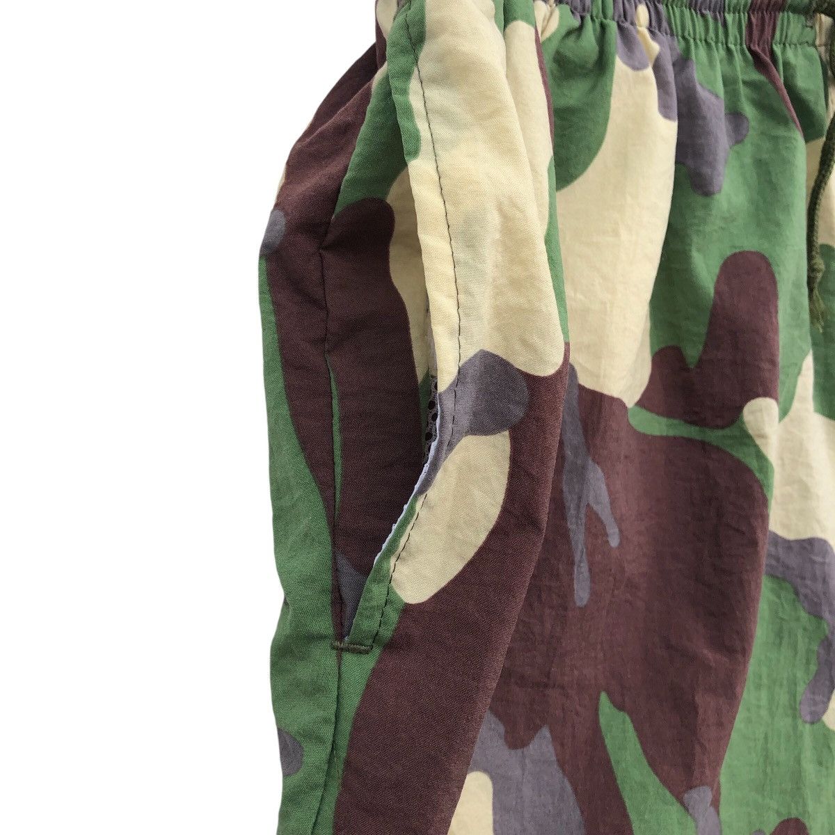Moschino MOSCHINO Cheap And Chic Camo Swimming Short Pants Size US 34 / EU 50 - 6 Thumbnail