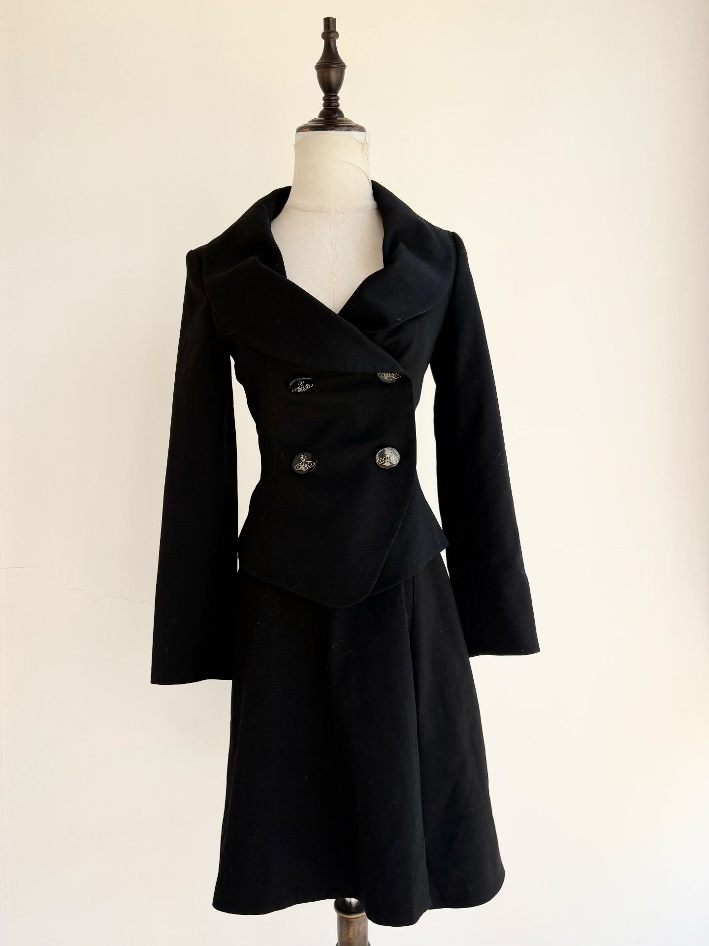 Vivienne Westwood Vivienne Westwood Vintage Black Suit Size S / US 4 / IT 40 - 1 Thumbnail