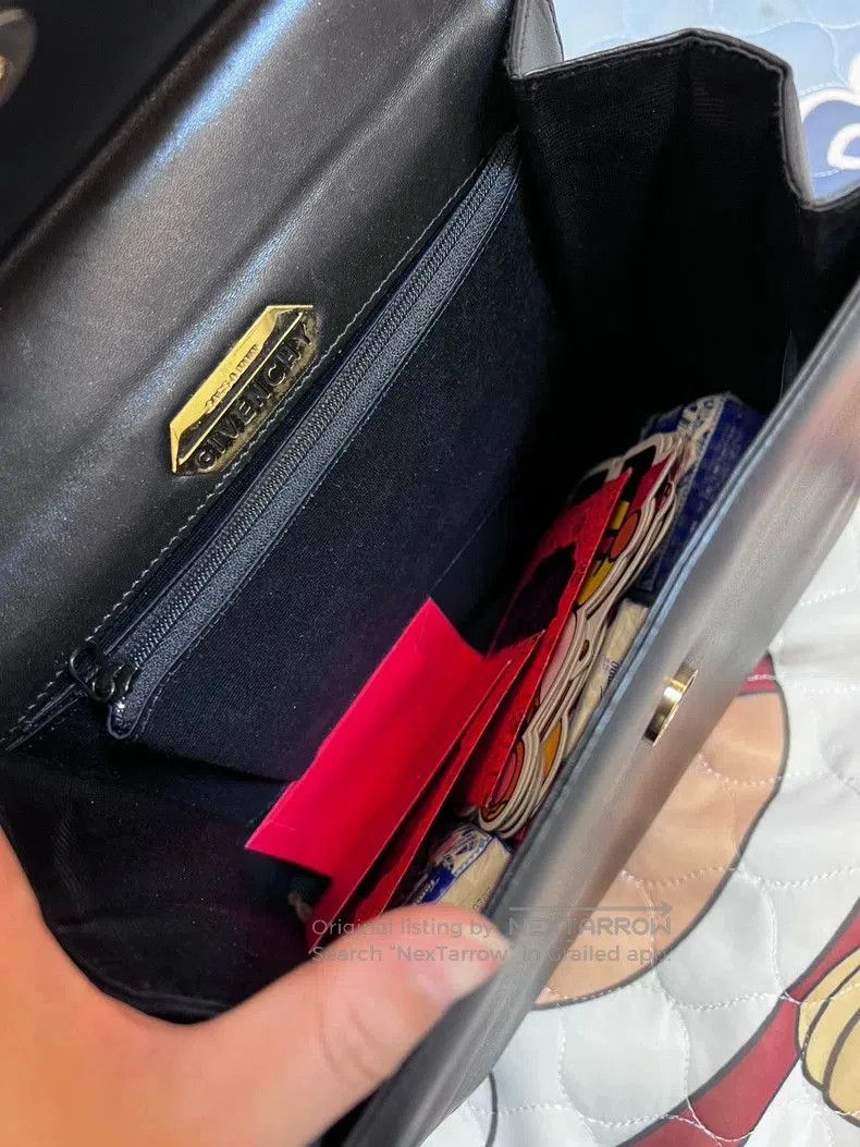 Givenchy Givenchy Vintage Evening Box Handbag. Size ONE SIZE - 9 Thumbnail