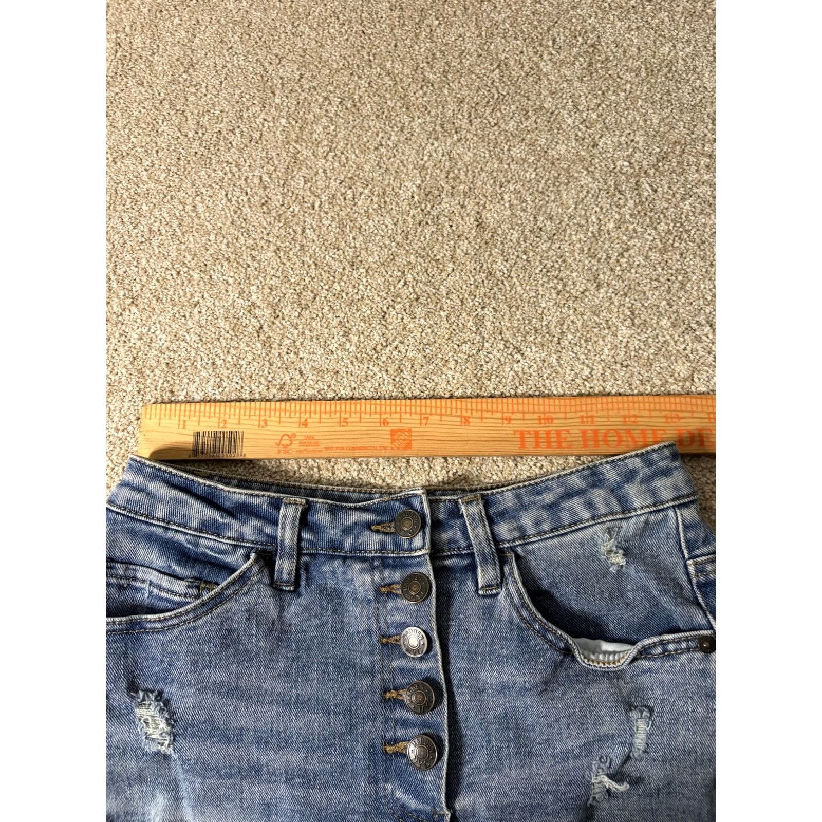 Denime Madden NYC Juniors 5 Blue Distressed Cutoff Denim Shorts Size 27" / US 4 / IT 40 - 3 Thumbnail