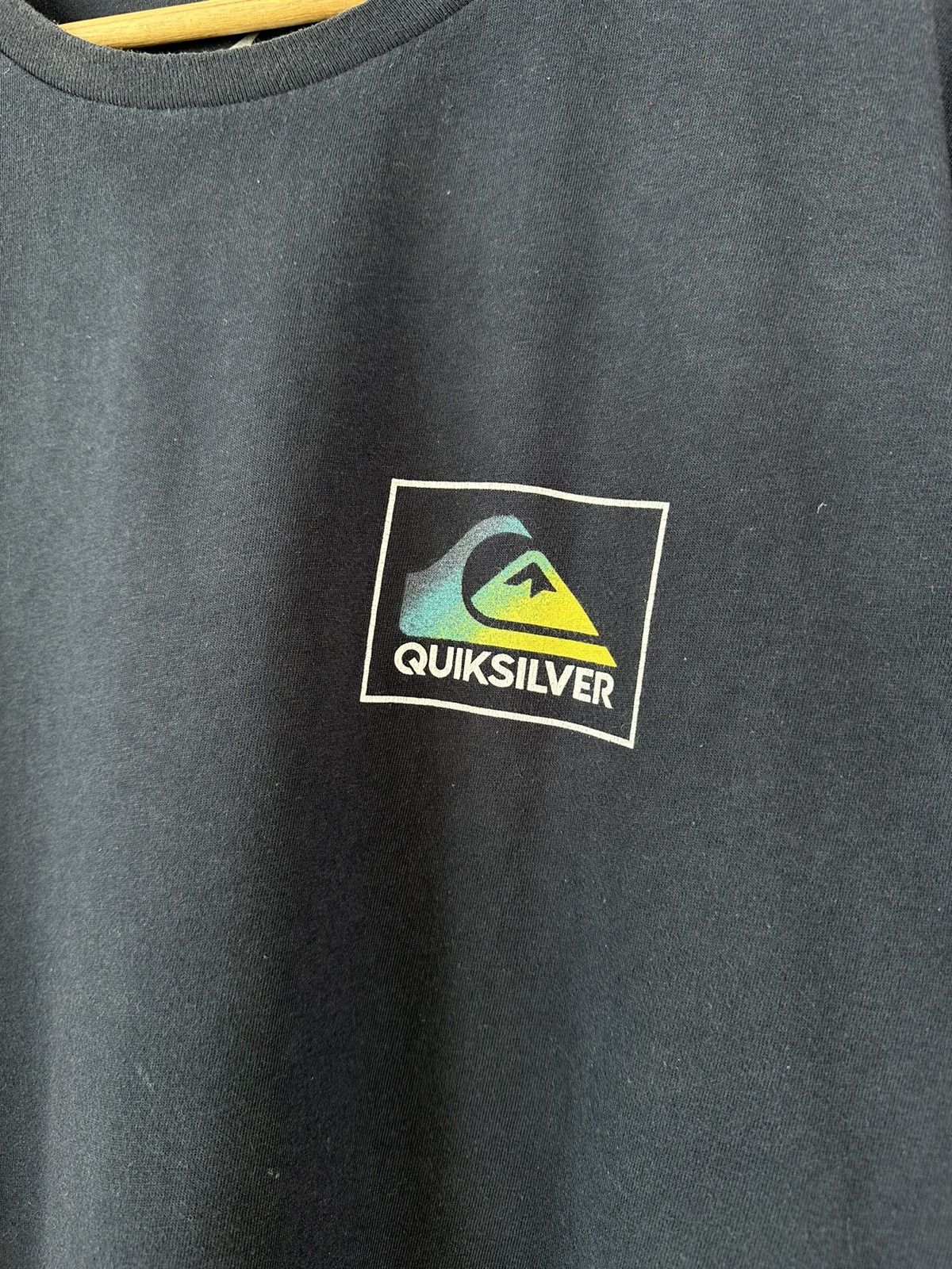 Quiksilver Vintage QUIKSILVER Surf Big Logo T Shirt Size US XL / EU 56 / 4 - 5 Thumbnail