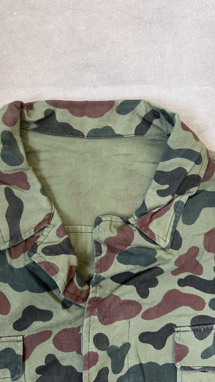 Vintage VINTAGE DUCK CAMO MILITARY JACKET Size US L / EU 52-54 / 3 - 6 Thumbnail
