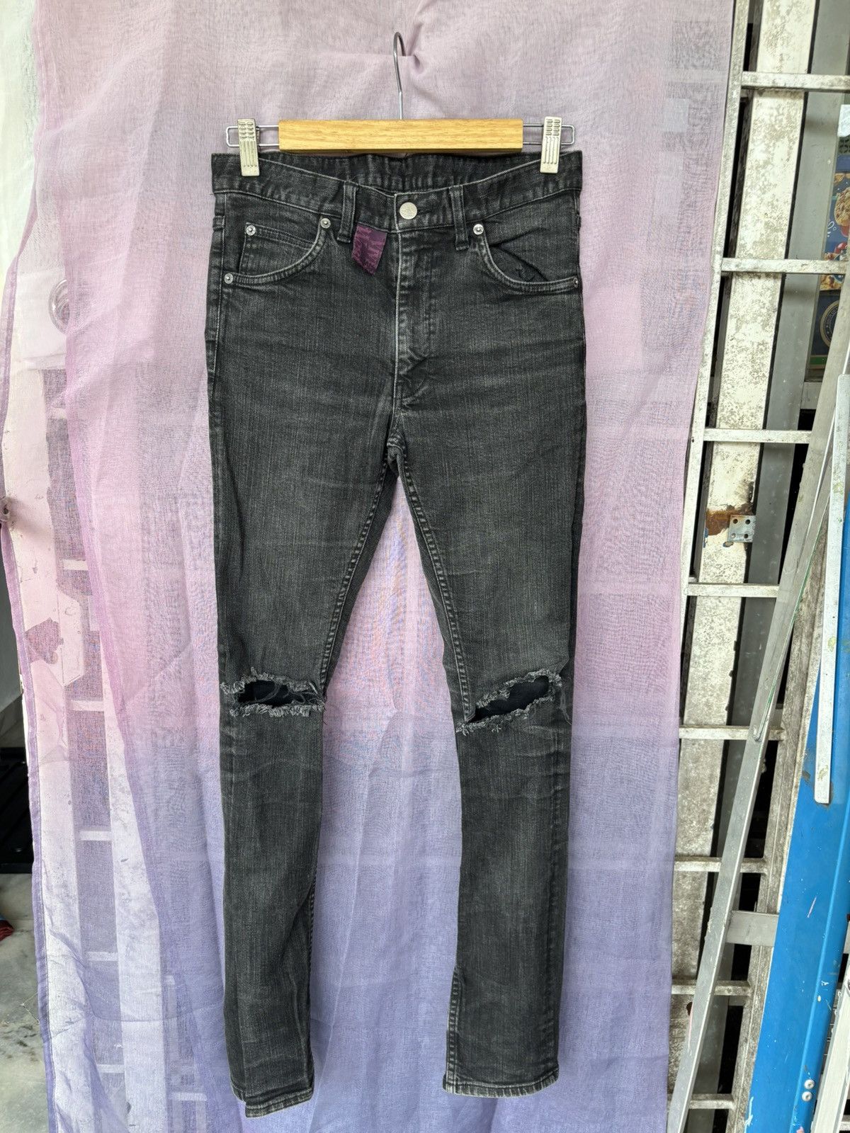 Vivienne Westwood Vivienne westwood jeans cropped Size 28" / US 6 / IT 42 - 1 Thumbnail