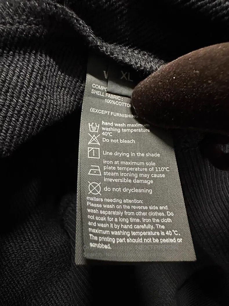 Vetements Vetements Black Diamond Embellished Sweater with Slogan Lo Size US XL / EU 56 / 4 - 3 Thumbnail