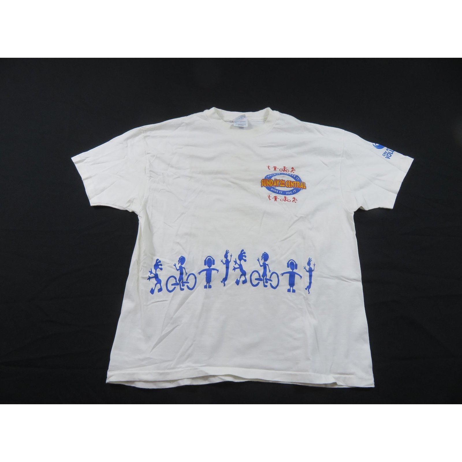 Hanes Sunday on Central Double Sided Graphic White T-shirt XL 90s Size US XL / EU 56 / 4 - 1 Thumbnail