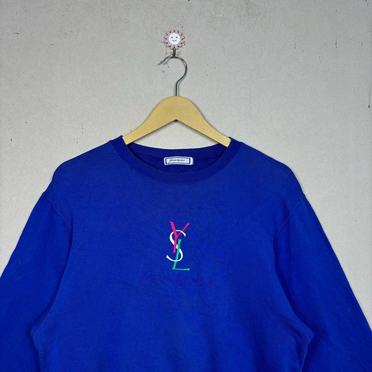 Yves Saint Laurent Vintage 90s Yves Saint Laurent Embroidered Logo Sweatshirt Size US M / EU 48-50 / 2 - 3 Thumbnail