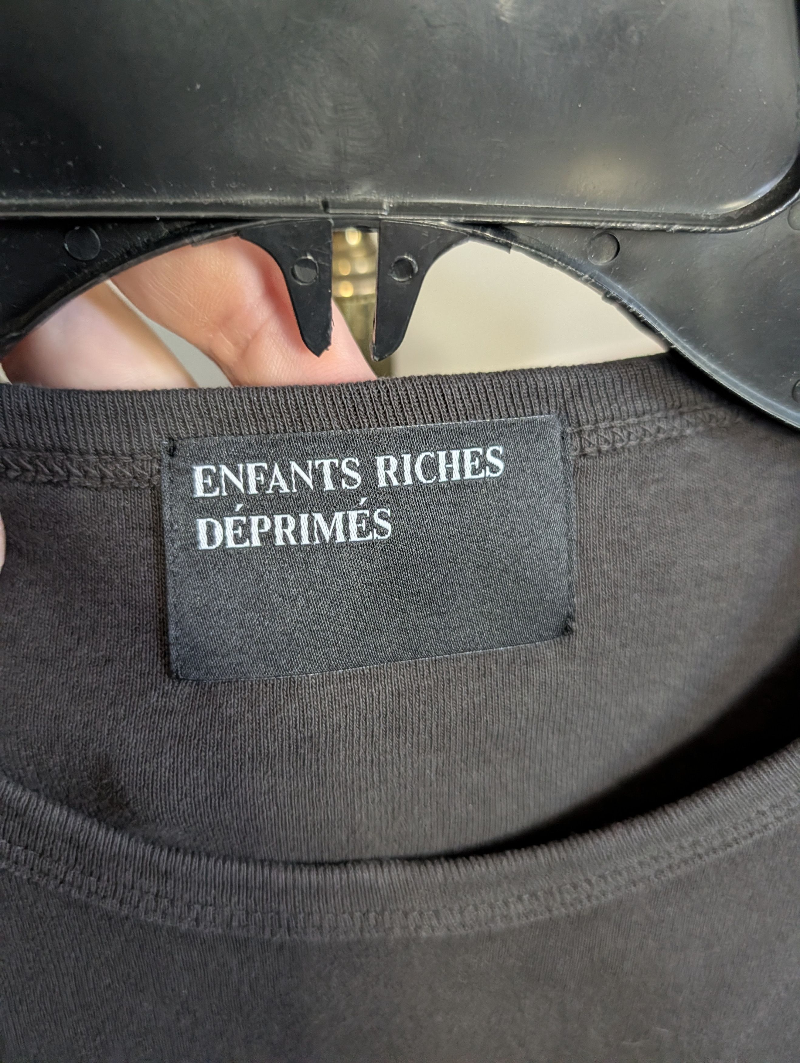 Enfants Riches Deprimes UN SECRET cropped black t-shirt new season distressed NWT Size M / US 6-8 / IT 42-44 - 8 Thumbnail