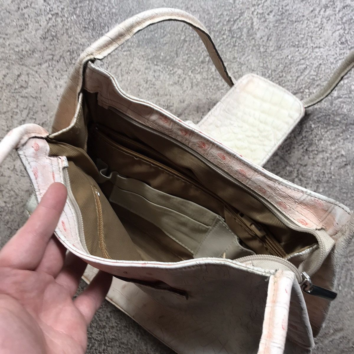 Vintage Vintage Y2K Leather Shoulder Bag Minimalist Cream Grunge OS Size ONE SIZE - 5 Thumbnail
