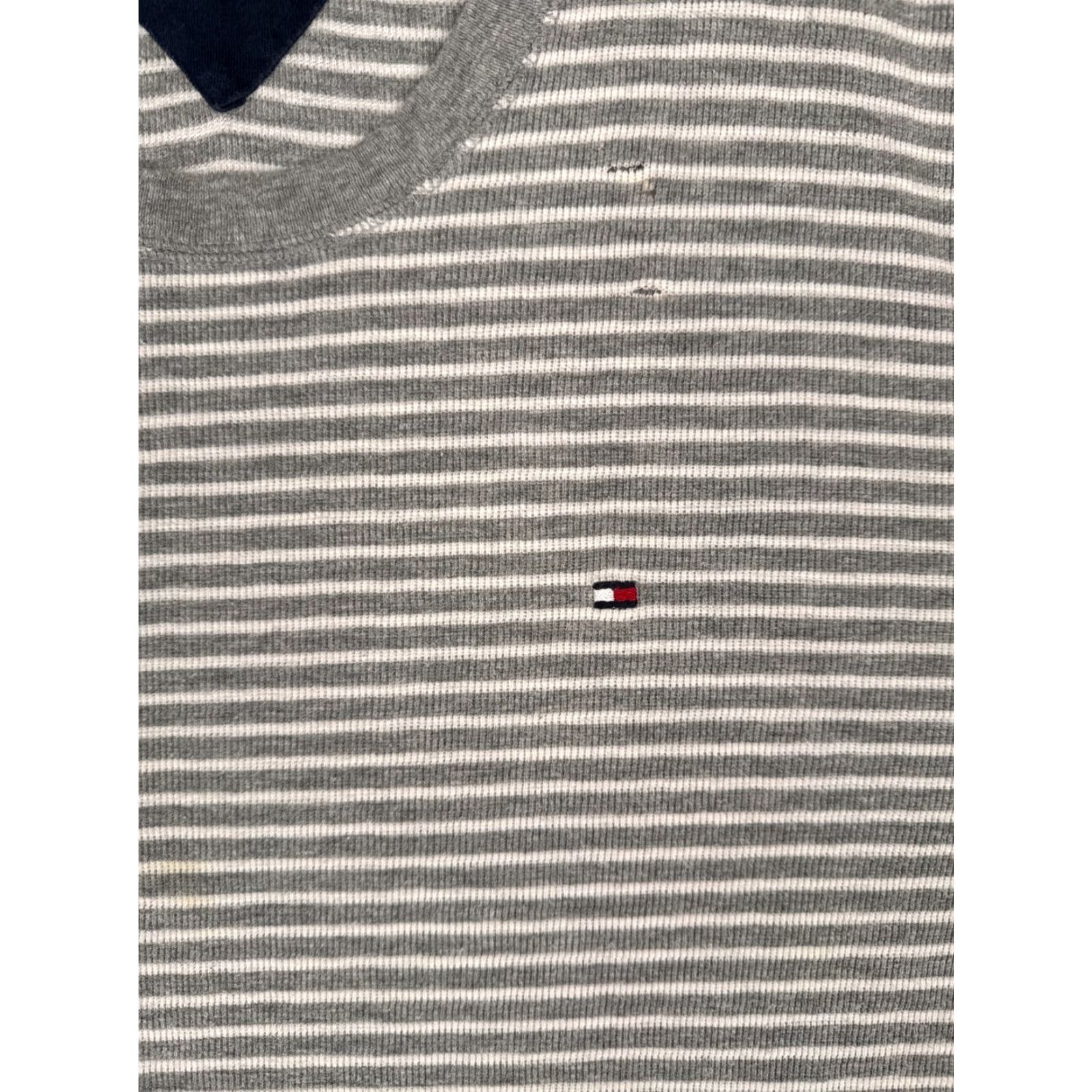 Tommy Hilfiger Tommy Hilfiger Shirt Adult XL Gray Stripe Long Sleeve Crew Neck Knit Logo T-Shirt Holidays & Outdoors Mens, Unisex, Regular Fit Size US XL / EU 56 / 4 - 6 Thumbnail