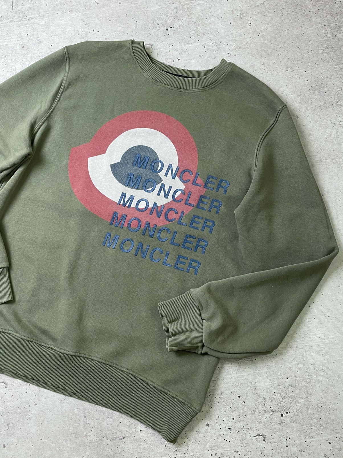 Moncler Vintage Moncler Logo Sweatshirt Size XL / US 12-14 / IT 48-50 - 2 Thumbnail