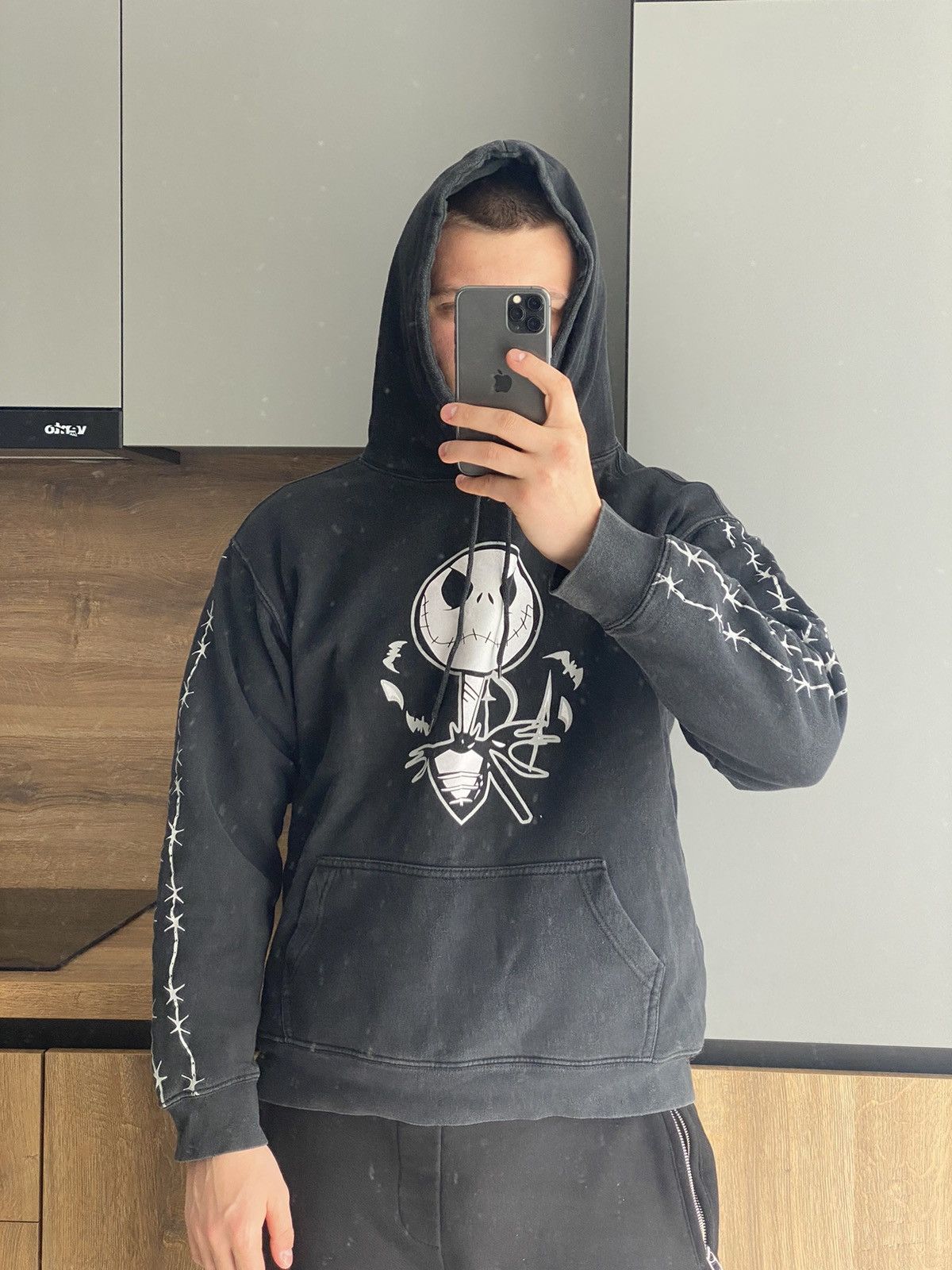 Vintage 90s Original Nightmare Before Christmas hoodie Size US M / EU 48-50 / 2 - 2 Thumbnail