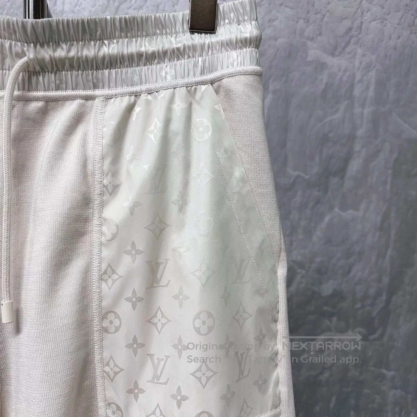 Louis Vuitton louis vuitton white printed shorts medium. Size US 38 / EU 54 - 3 Thumbnail