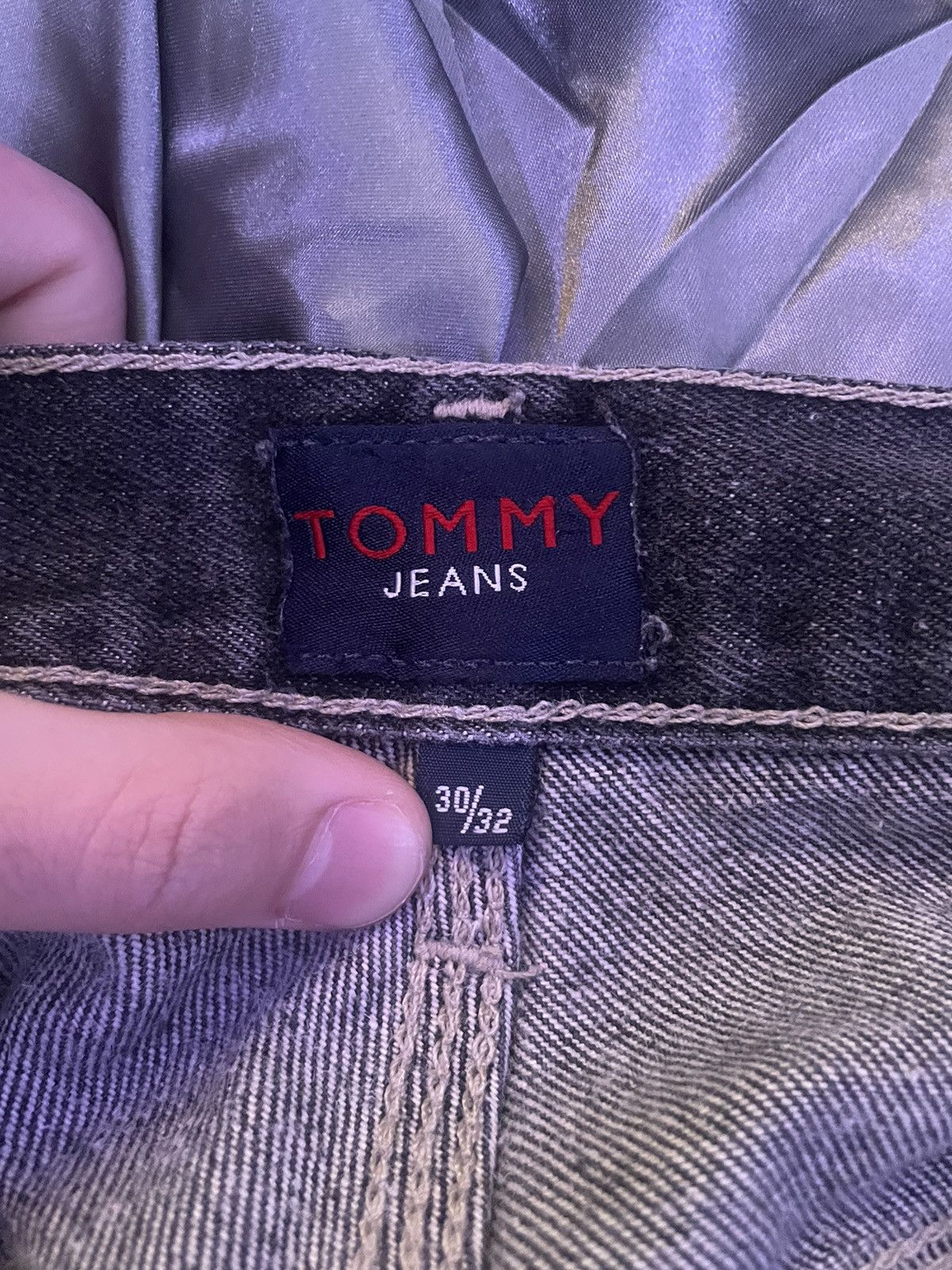 Tommy Hilfiger × Vintage Vintage Tommy Hilfiger Carpenter Pants Size US 32 / EU 48 - 14 Thumbnail