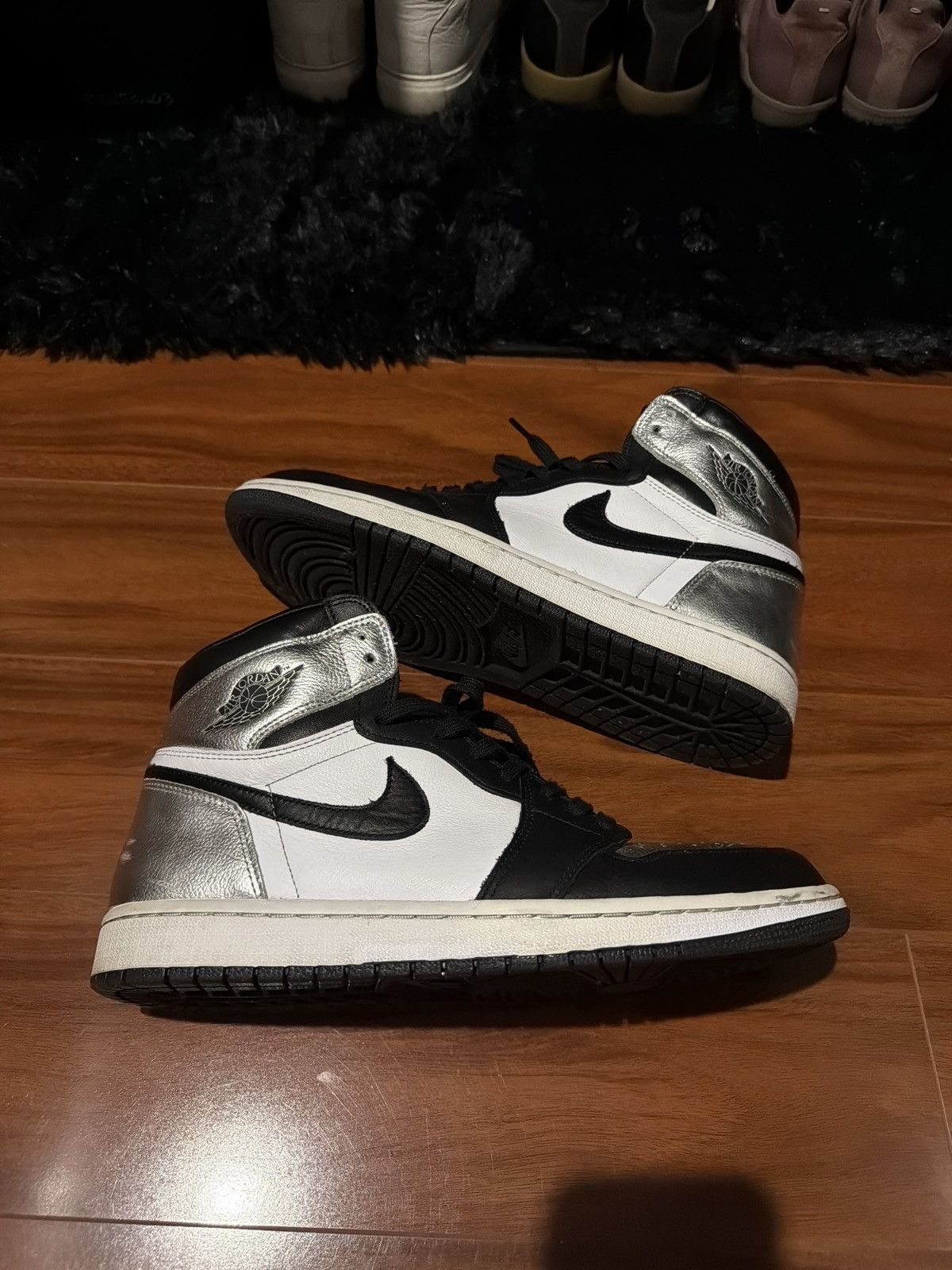 Jordan Brand Jordan 1 silver toe Size US 12 / IT 42 - 2 Thumbnail