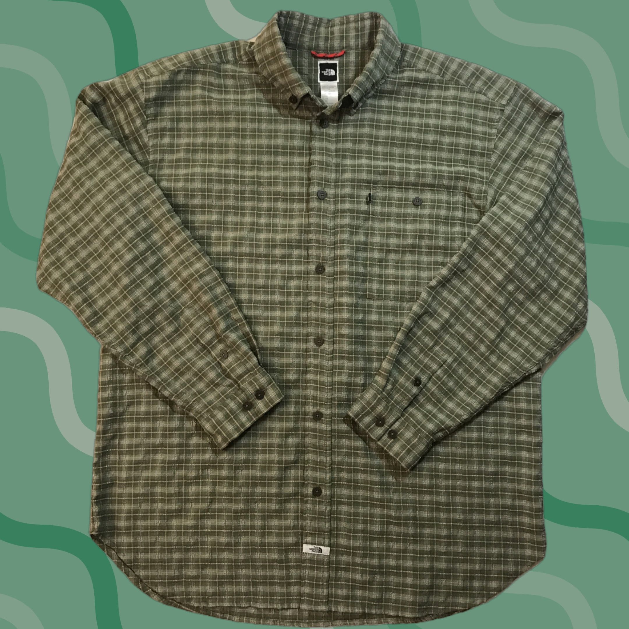 The North Face Mens Button-Up Traverse Shirt XL Plaid Long Sleeve Hiking Outdoor Multicolor Tan Blue Pattern Pocket Casual Regular Fit