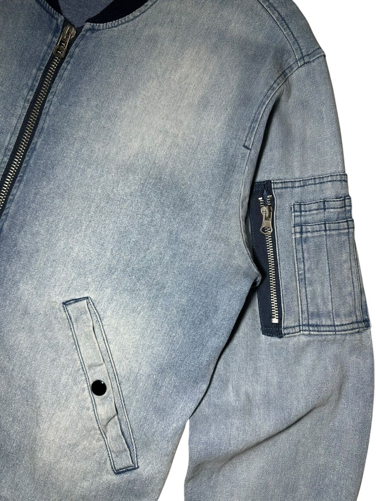 Vintage VINTAGE E.L. light-wash denim bomber jacket Size US L / EU 52-54 / 3 - 3 Thumbnail