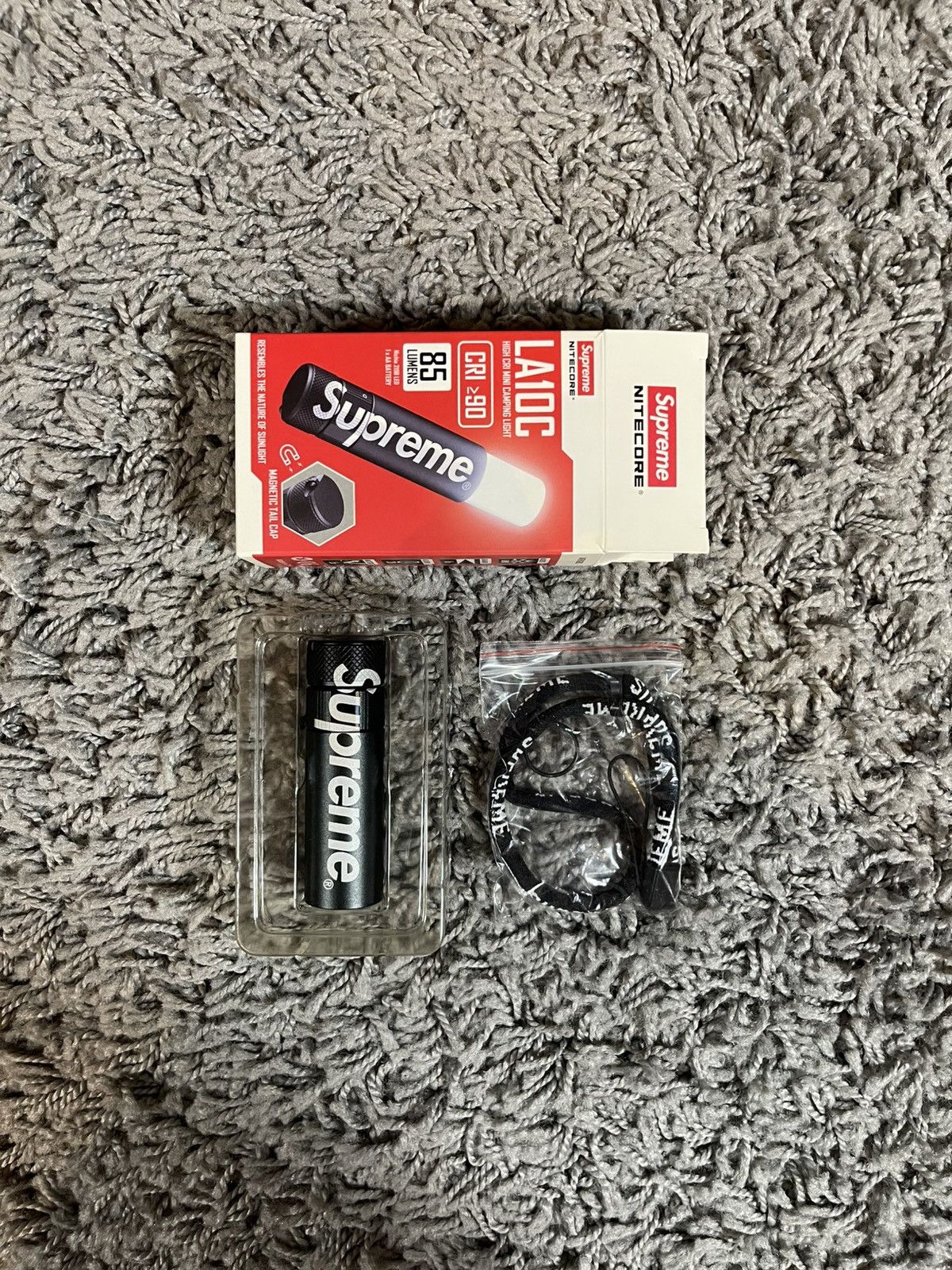 Supreme 2017FW Supreme Nitecore LA10C High Cri Camping Light Black Size ONE SIZE - 1 Thumbnail