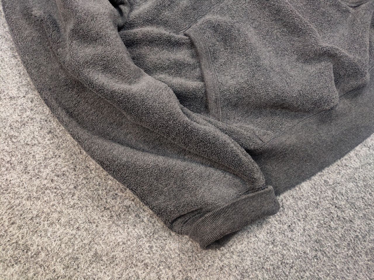 Gap Vintage 90's Gap Usa Dark Gray Fleece Center Logo Hoodie Size US M / EU 48-50 / 2 - 6 Thumbnail