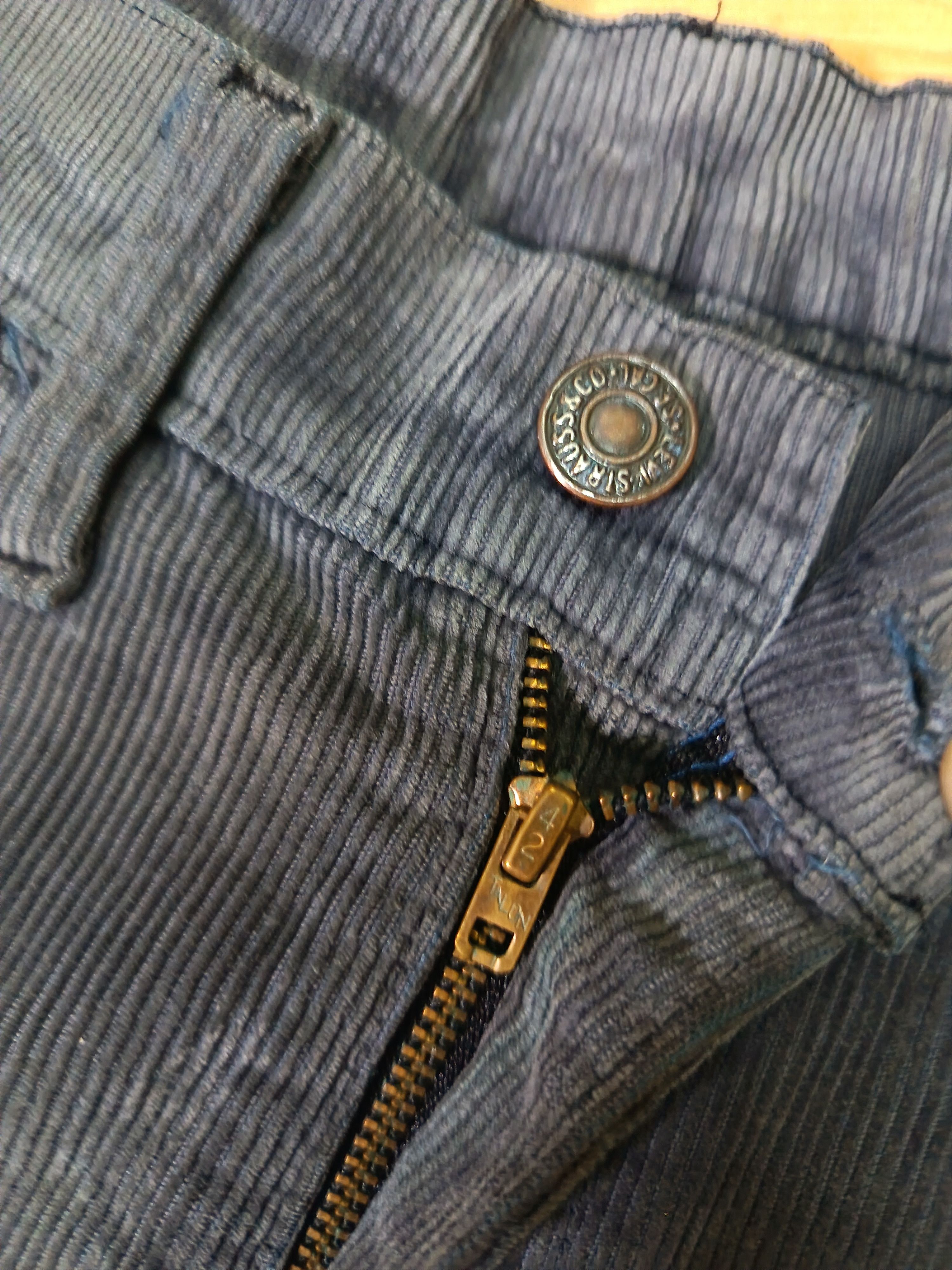 Levi's Vintage Clothing 💥Vintage💥 1983's Levis 509 Talon Zipper Corduroy Denim Size US 31 - 10 Thumbnail