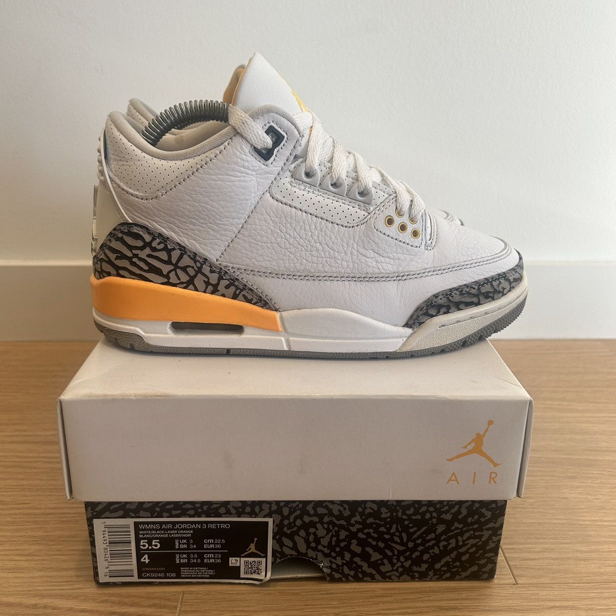 Jordan Brand Jordan 3 Laser Orange Size US 5.5 / IT 35.5 - 1 Thumbnail