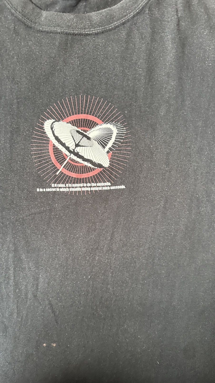 Japanese Brand VINTAGE BERNAD HILL UMBRELLA SATELITE TEE Size US M / EU 48-50 / 2 - 2 Thumbnail