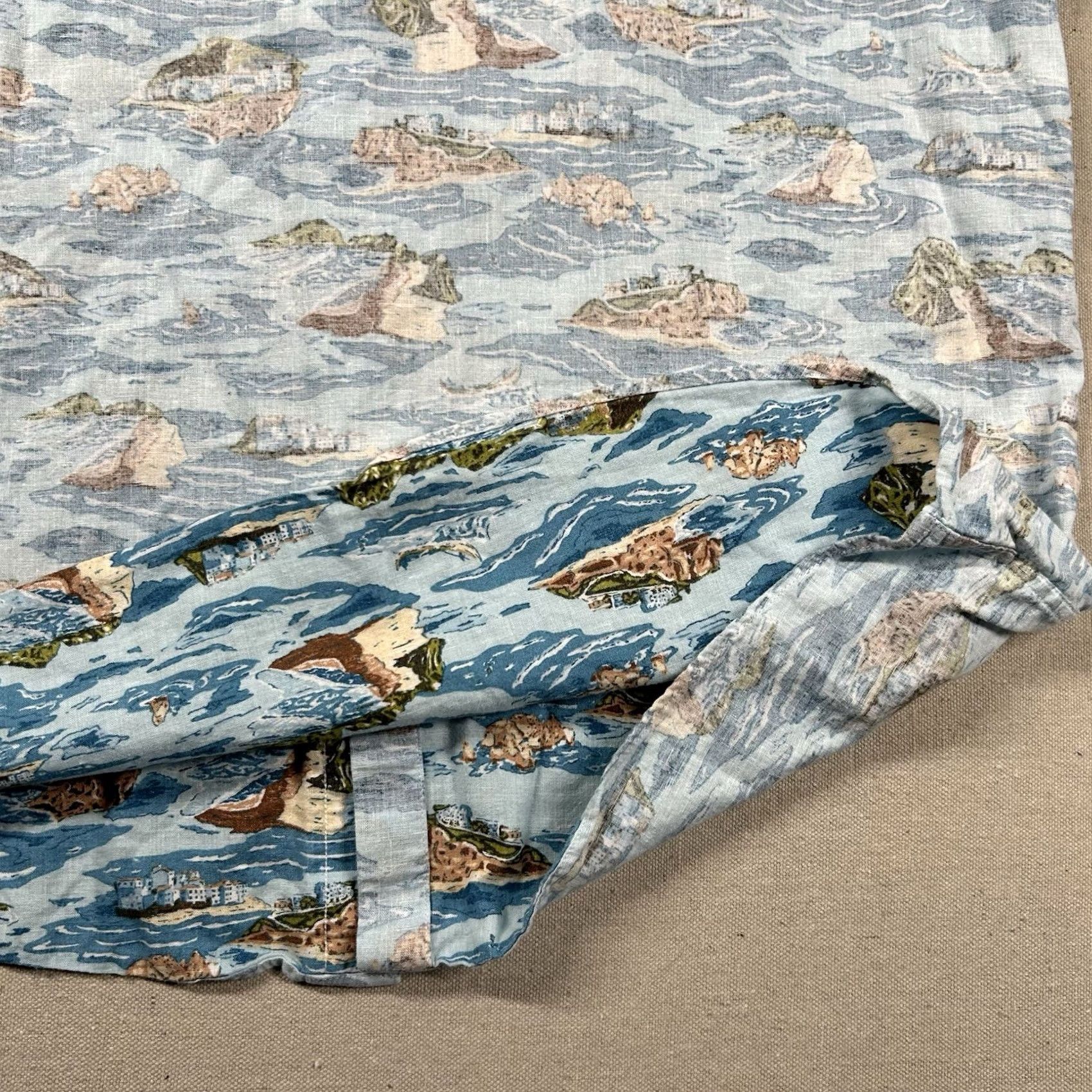 Southern Tide Southern Tide Shirt Mens M Linen Blend Hawaiian Button Down Reverse Print Aloha Casual blue Hawaiian Mens M Shirt Size US M / EU 48-50 / 2 - 3 Thumbnail