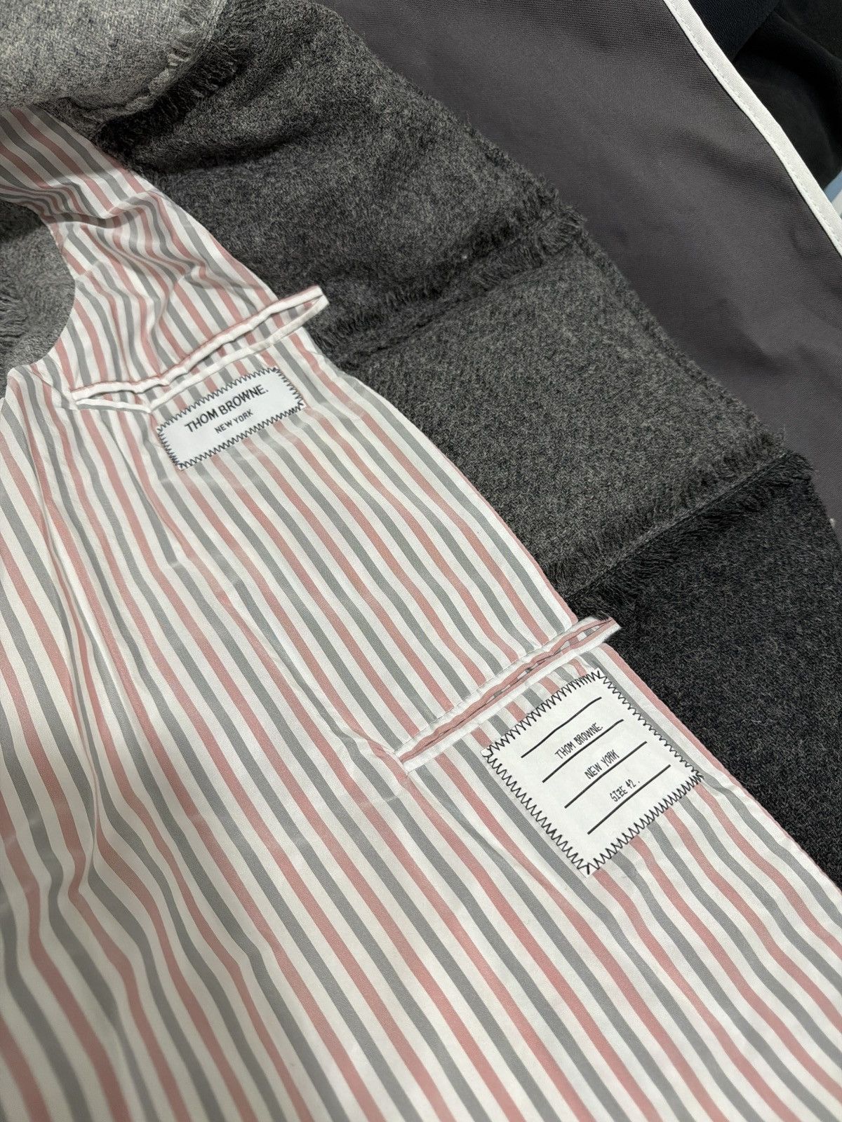 Thom Browne Thom Browne Sleeveless Downfill Vest Size M / US 6-8 / IT 42-44 - 7 Thumbnail