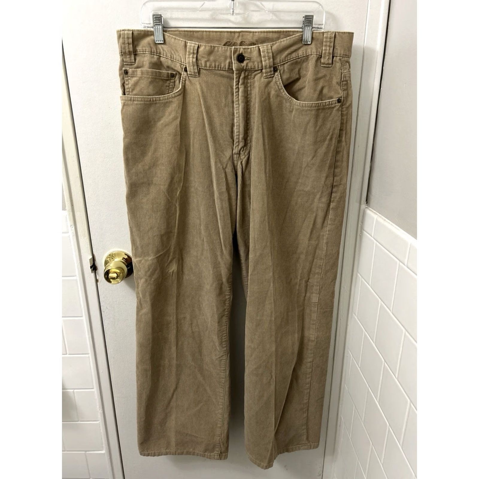 Eddie Bauer Eddie Bauer Corduroy Pants Mens 36x30 Tan Khaki Straight Leg Regular 5-Pocket YKK Button Fall Winter Spring Mens Size US 36 / EU 52 - 2 Thumbnail