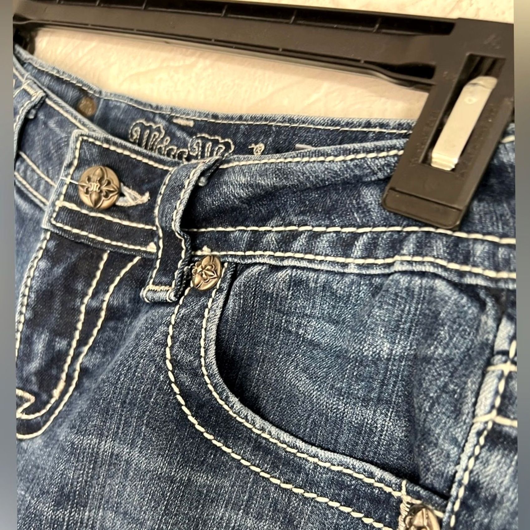 Miss Me Miss Me Jeans 28 Dark Wash Embellished Stone Cross Straight Leg Women’s Size 28" / US 6 / IT 42 - 3 Thumbnail