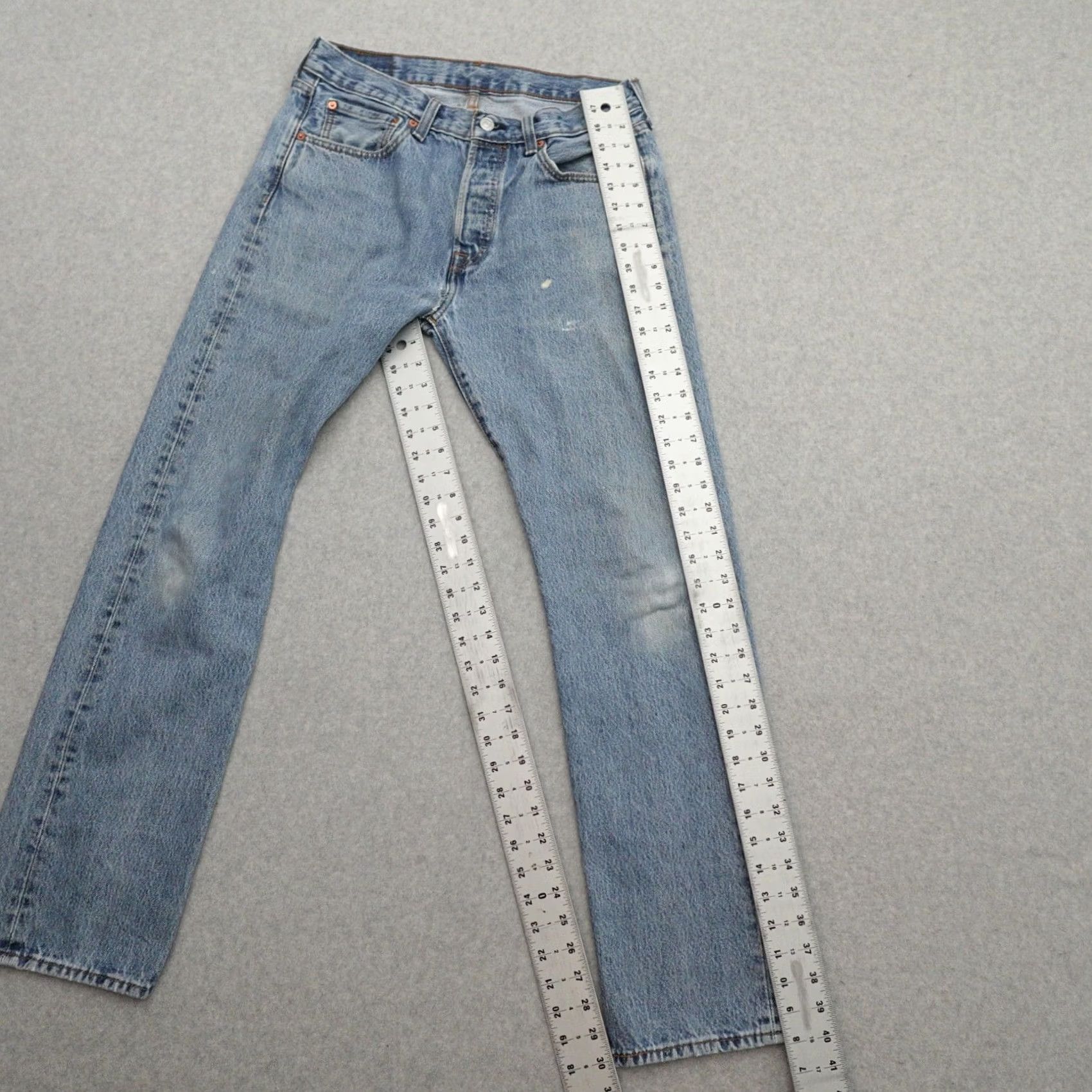 Levi's Levi's 501 Jeans Mens 31 (31X30) Distressed Button Fly Regular Fit Blue Jeans Mens Size US 31 - 3 Thumbnail