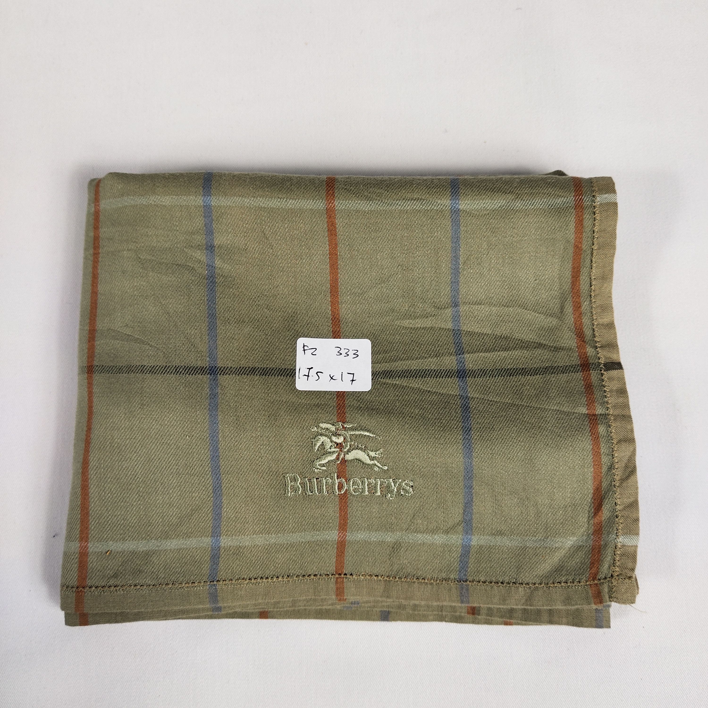 Burberry × Vintage Burberry Handkerchief / Neckerchief / Bandana FZ333 Size ONE SIZE - 2 Thumbnail