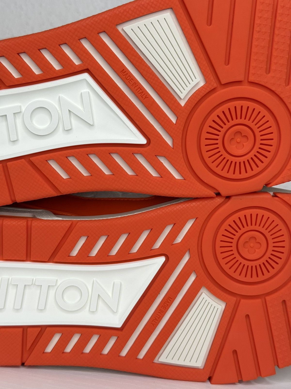 Louis Vuitton Louis Vuitton LV Trainer Orange Size US 9.5 / EU 42-43 - 6 Thumbnail