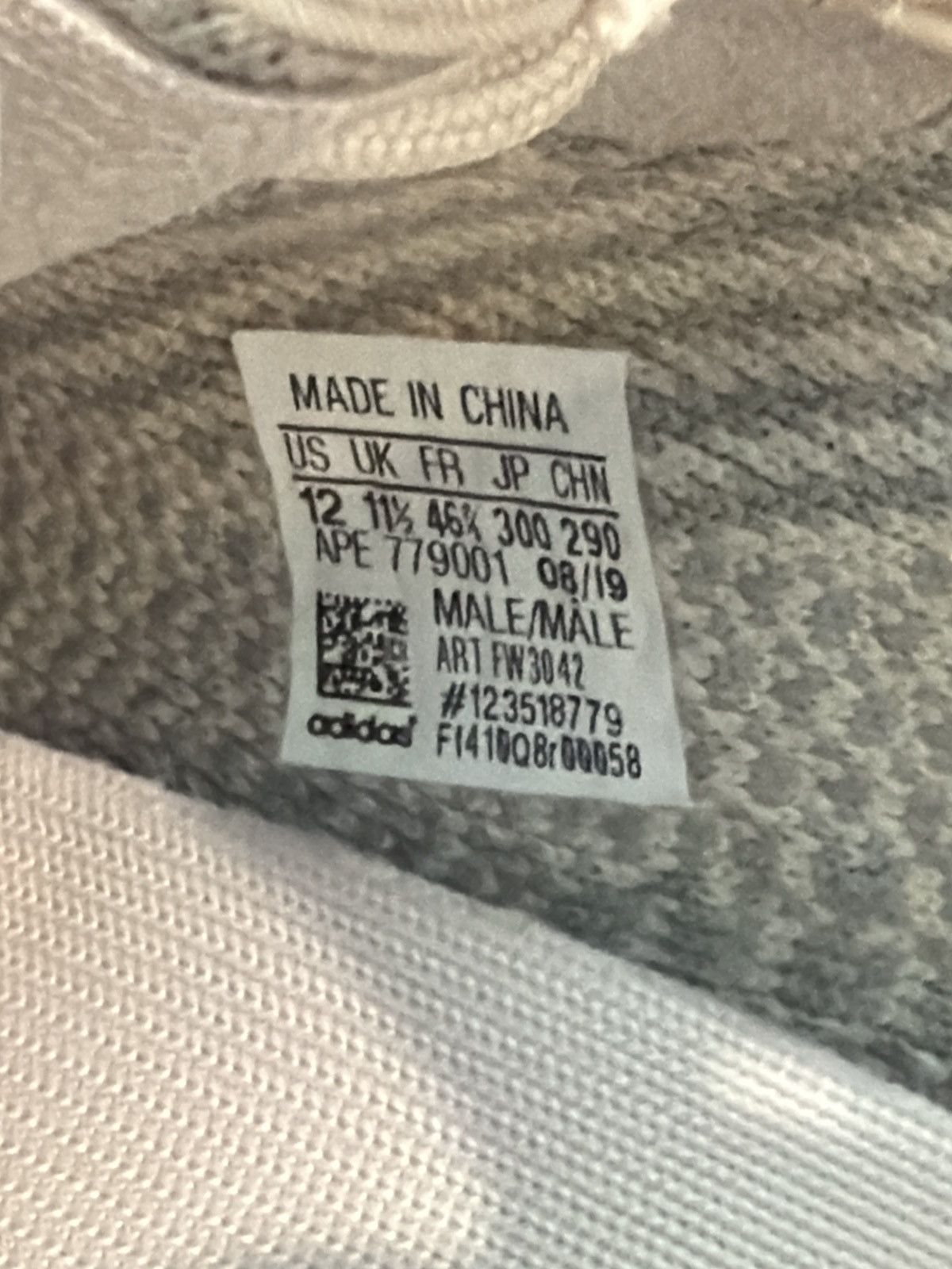 Yeezy Adidas Yeezy 350 Boost V2 Citrin Size 11.5 With Box Size US 12 / EU 45 - 7 Thumbnail