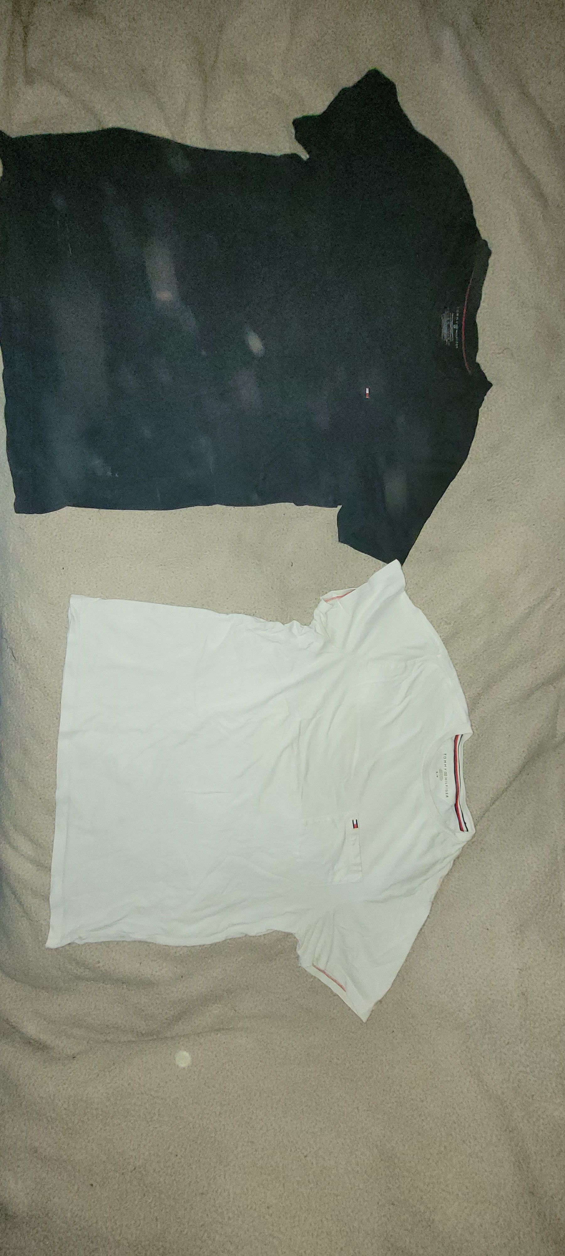 Tommy Hilfiger 2pck Tommy Hilfiger T-shirts Size US S / EU 44-46 / 1 - 1 Thumbnail