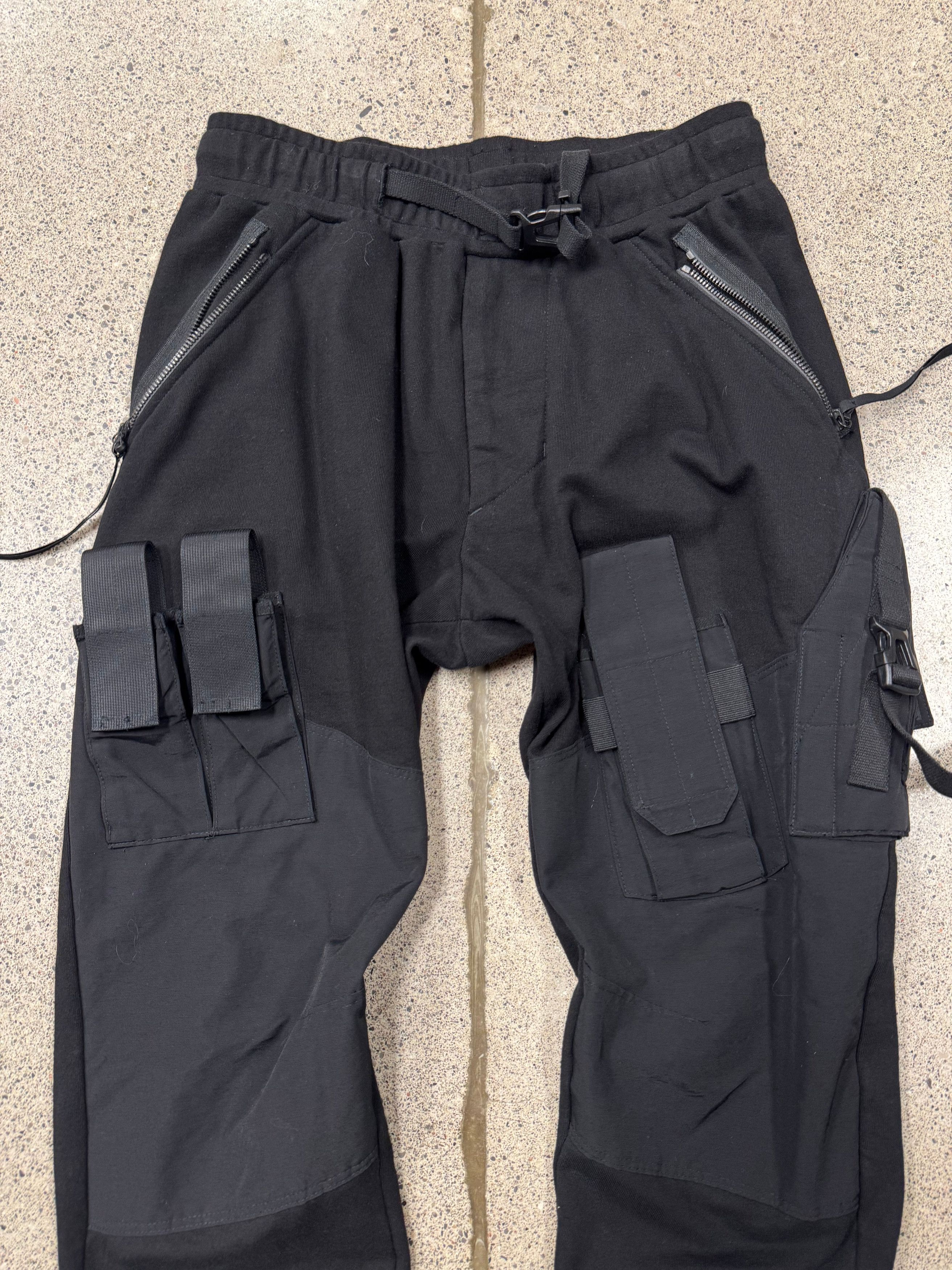 Julius SS2018 Julius 3D Exposed Cargo Pocket Sweatpants Size US 30 / EU 46 - 2 Thumbnail