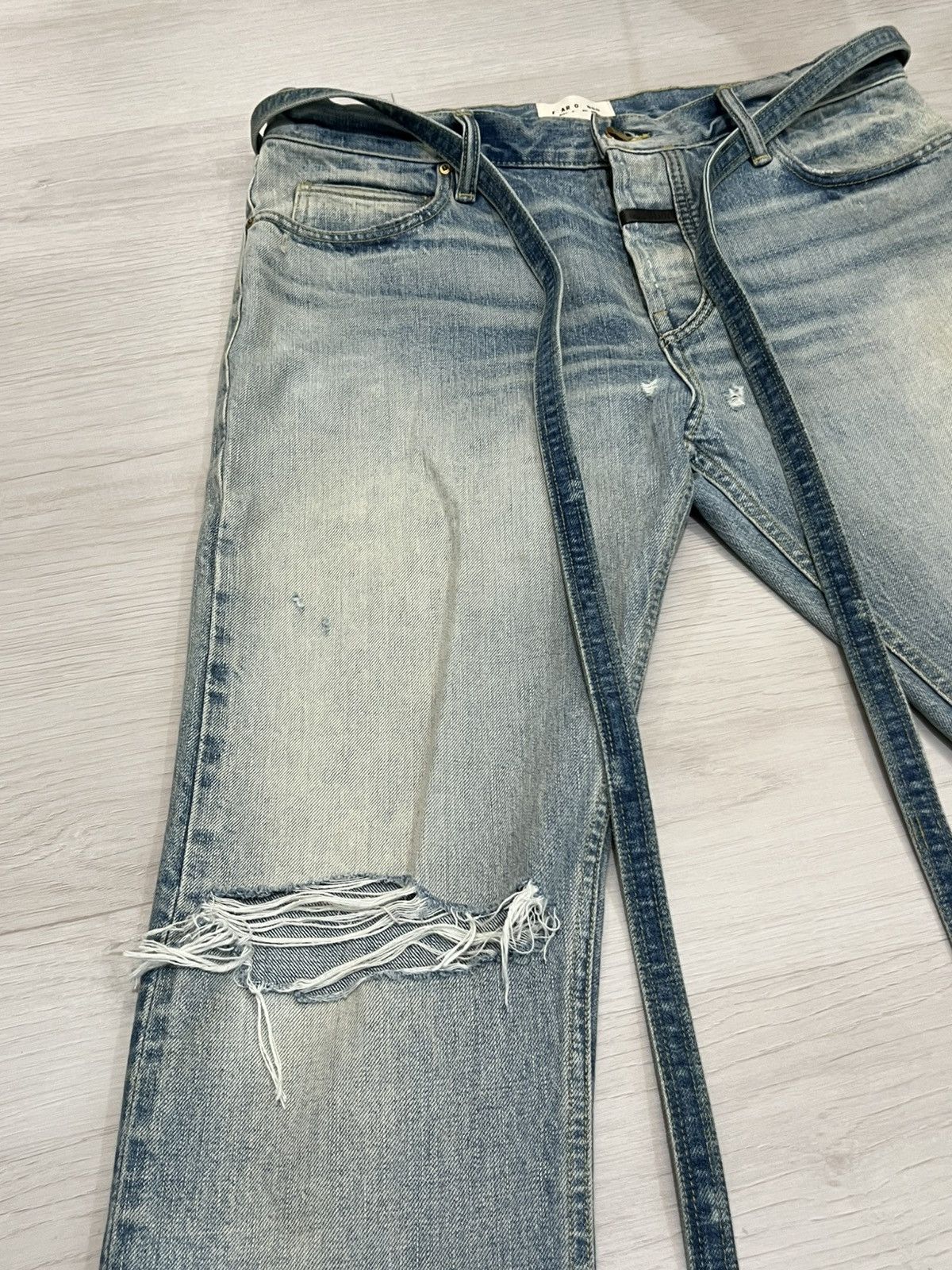 Fear of God Fear of God 6th Collection Distressed Denim Size US 34 / EU 50 - 4 Thumbnail