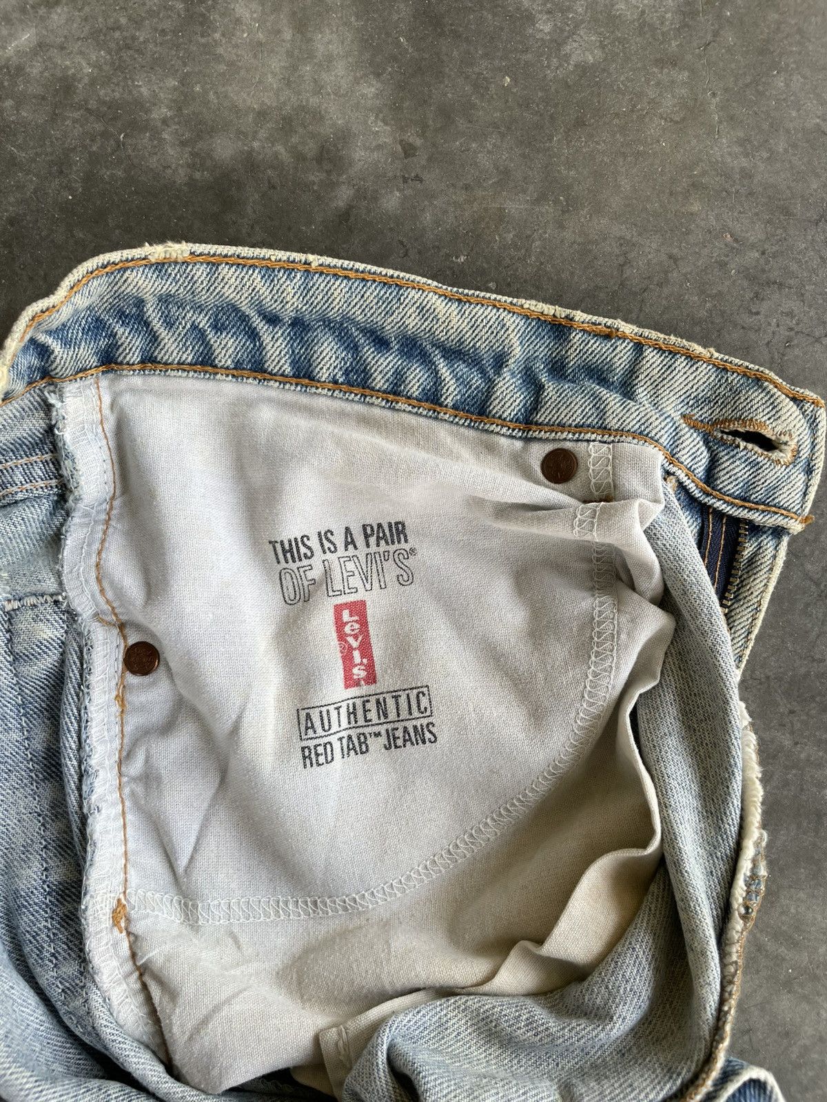 Levi's VTG 90s Levi's 505 Red Tab Regular Fit Size US 31 - 10 Thumbnail