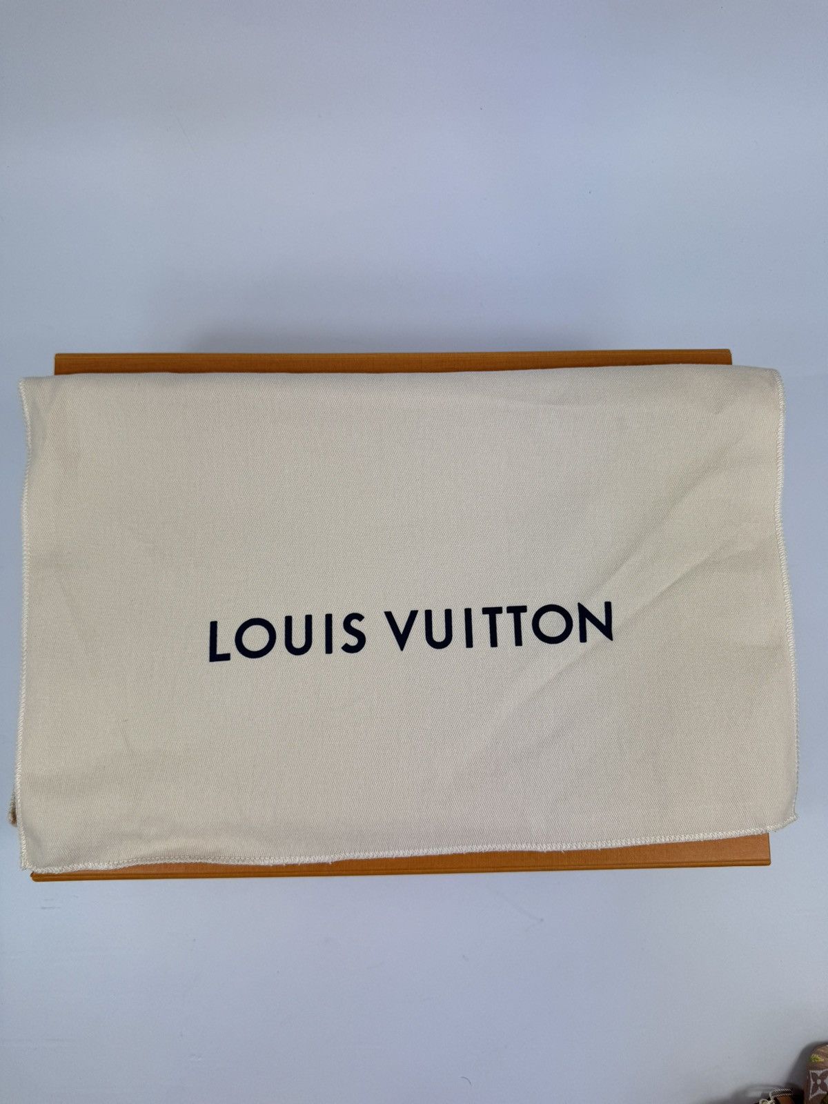 Louis Vuitton X TYLOR THE CREATOR TROUSSE TOILETTE LOCKER DOPP KIT M47069 Size ONE SIZE - 13 Thumbnail