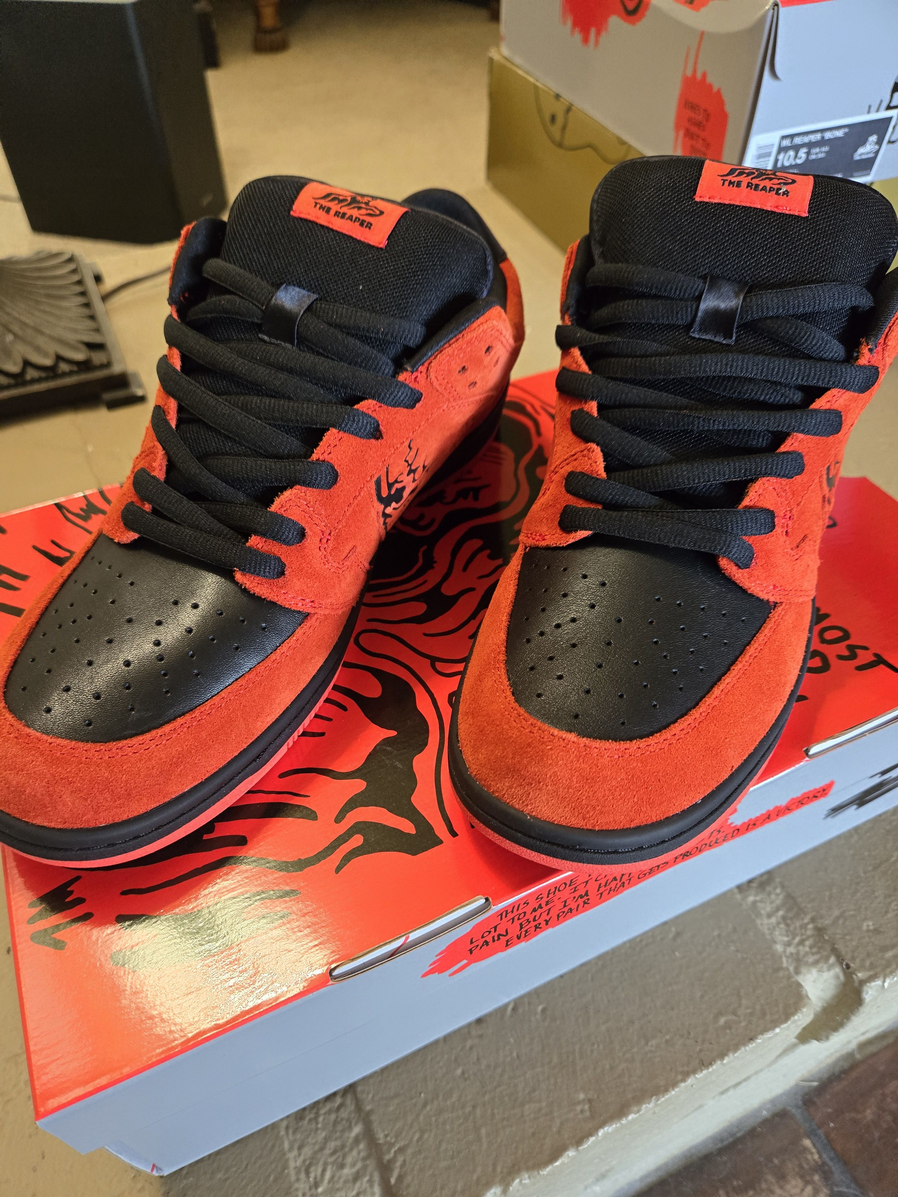 Warren Lotas Warren Lotas Dunks - Dodge Demon - DS Size US 10.5 / EU 43-44 - 4 Thumbnail