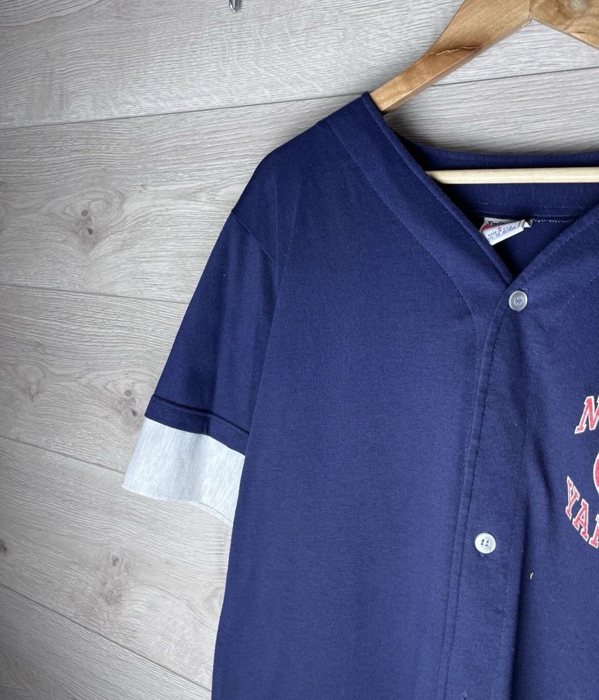 Vintage Vintage men’s t-shirt New York Yankees size L 1992 made 🇺🇸 Size US L / EU 52-54 / 3 - 6 Thumbnail