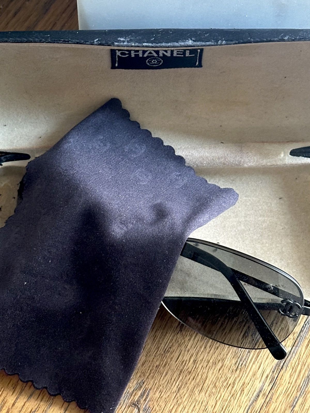 Chanel CHANEL Vintage Black Rimless Sunglasses Size ONE SIZE - 4 Thumbnail