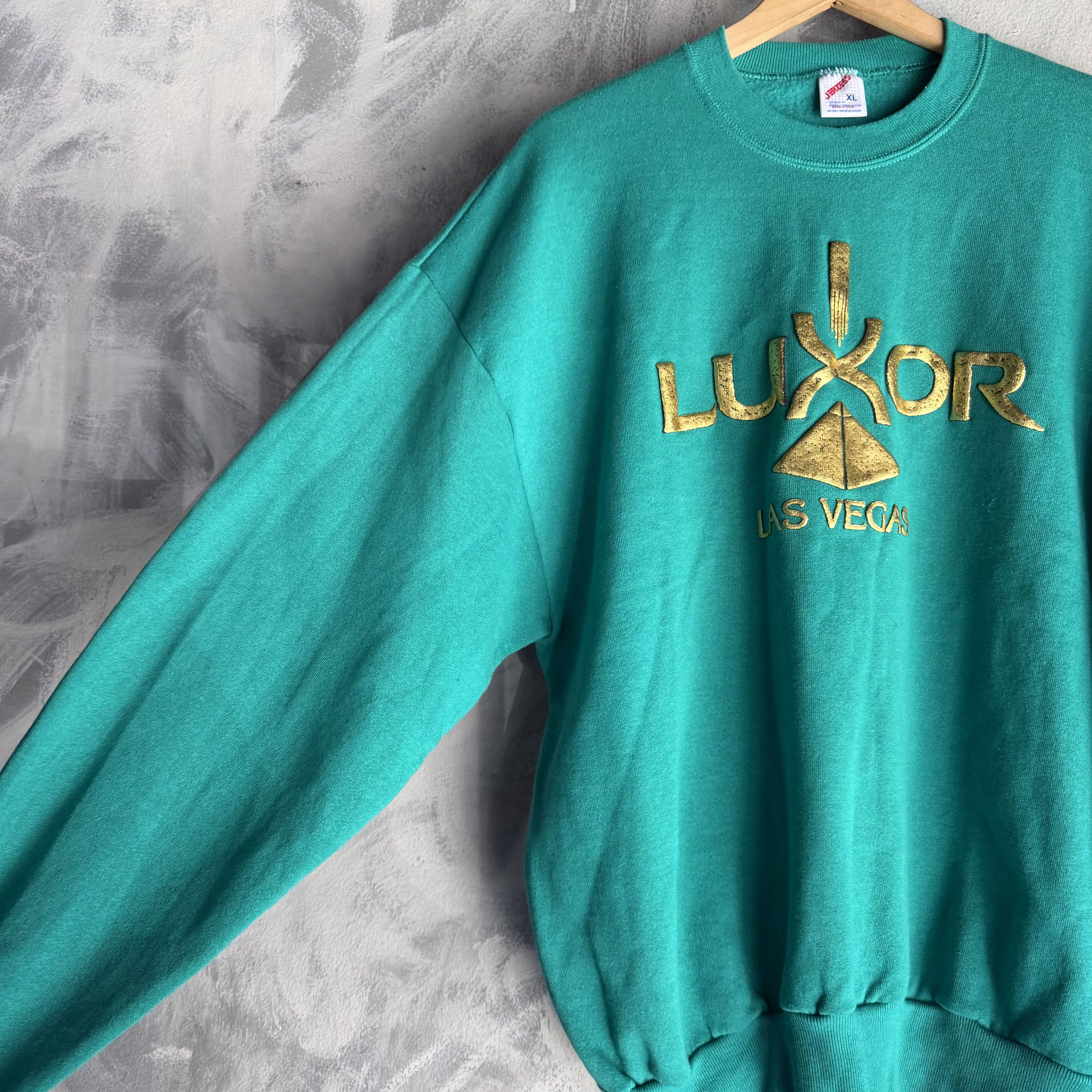 Other Vtg Las Vegas Sweatshirt Fleece Luxor Casino Hotel USA Size US XL / EU 56 / 4 - 2 Thumbnail