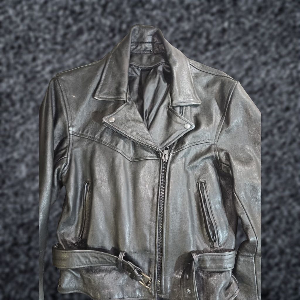 Vintage VINTAGE Leather Motorcycle Jacket Full-Zip Belted Heavyweight 90s Women’s Sz Medium Black Size M / US 6-8 / IT 42-44 - 1 Thumbnail