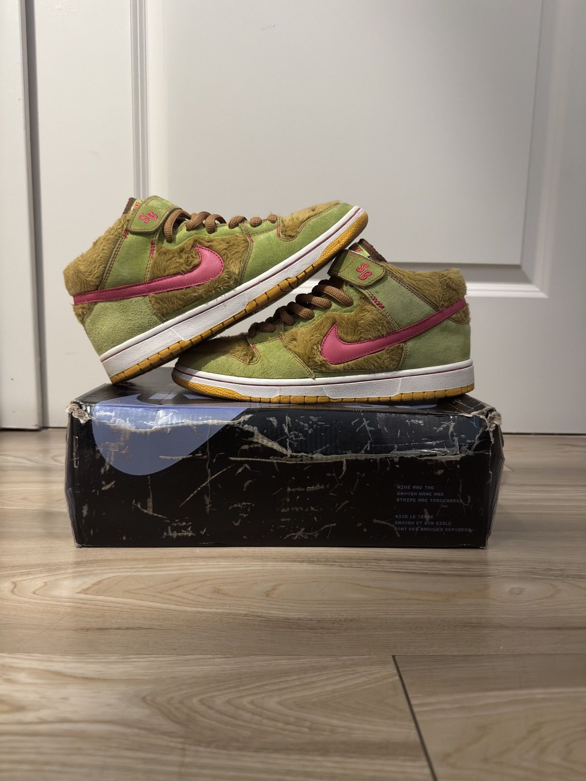 Nike SB Nike SB dunk high “Mama Bear” Size US 9 / EU 42 - 1 Thumbnail